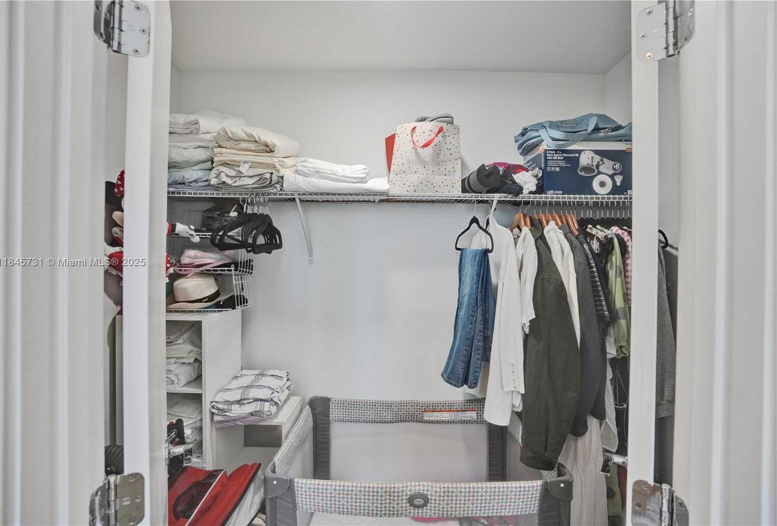 Small Image of 999 SOUTH WEST 1ST AVE #1402, Miami Number 17