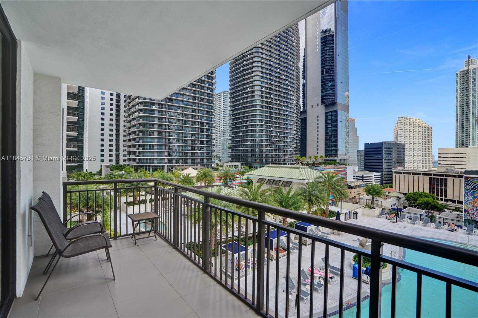 Small Image of 999 SOUTH WEST 1ST AVE #1402, Miami Number 24