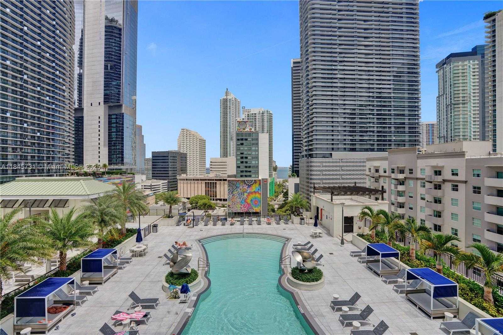 Small Image of 999 SOUTH WEST 1ST AVE #1402, Miami Number 27