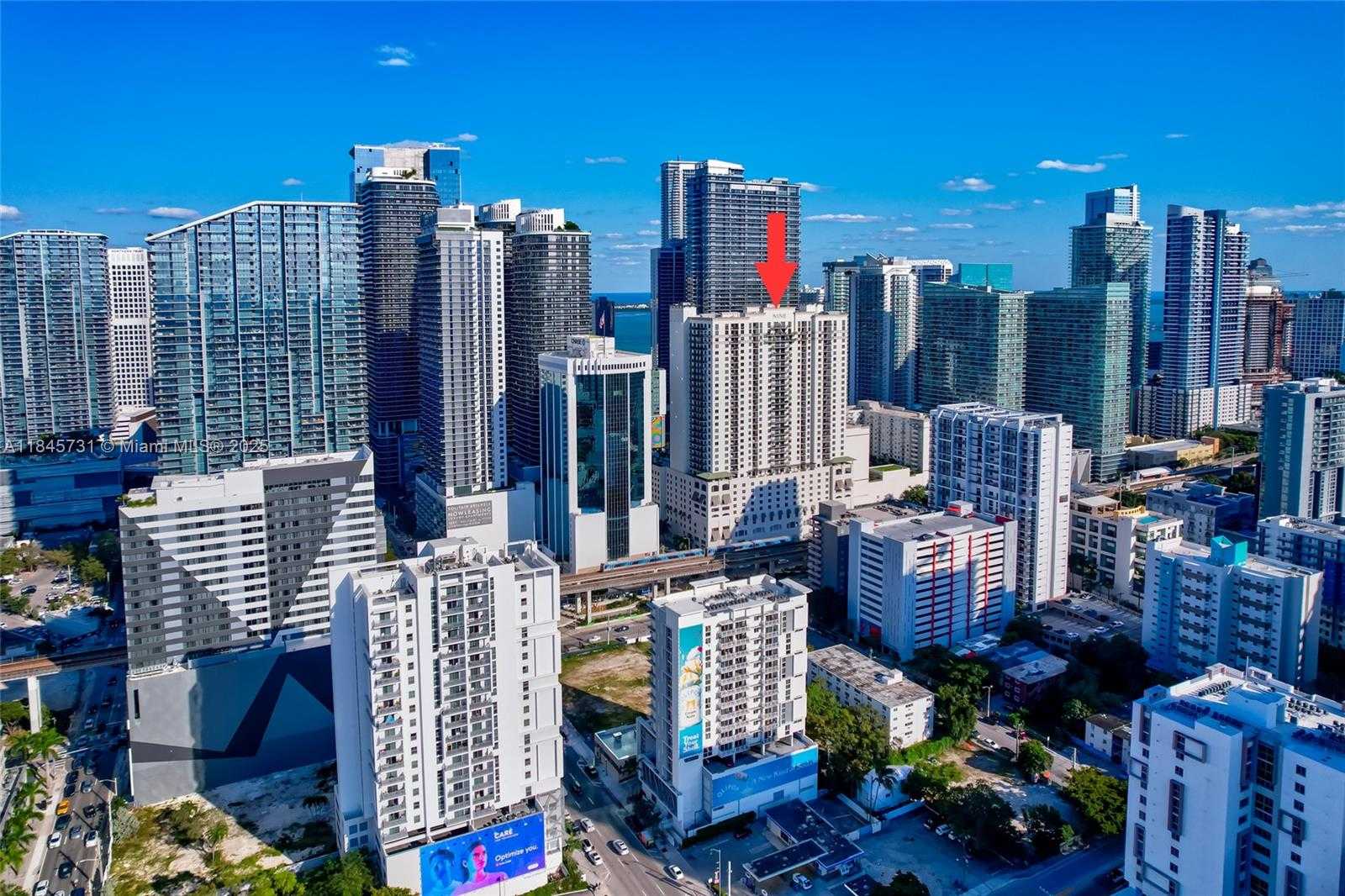 Small Image of 999 SOUTH WEST 1ST AVE #1402, Miami Number 33