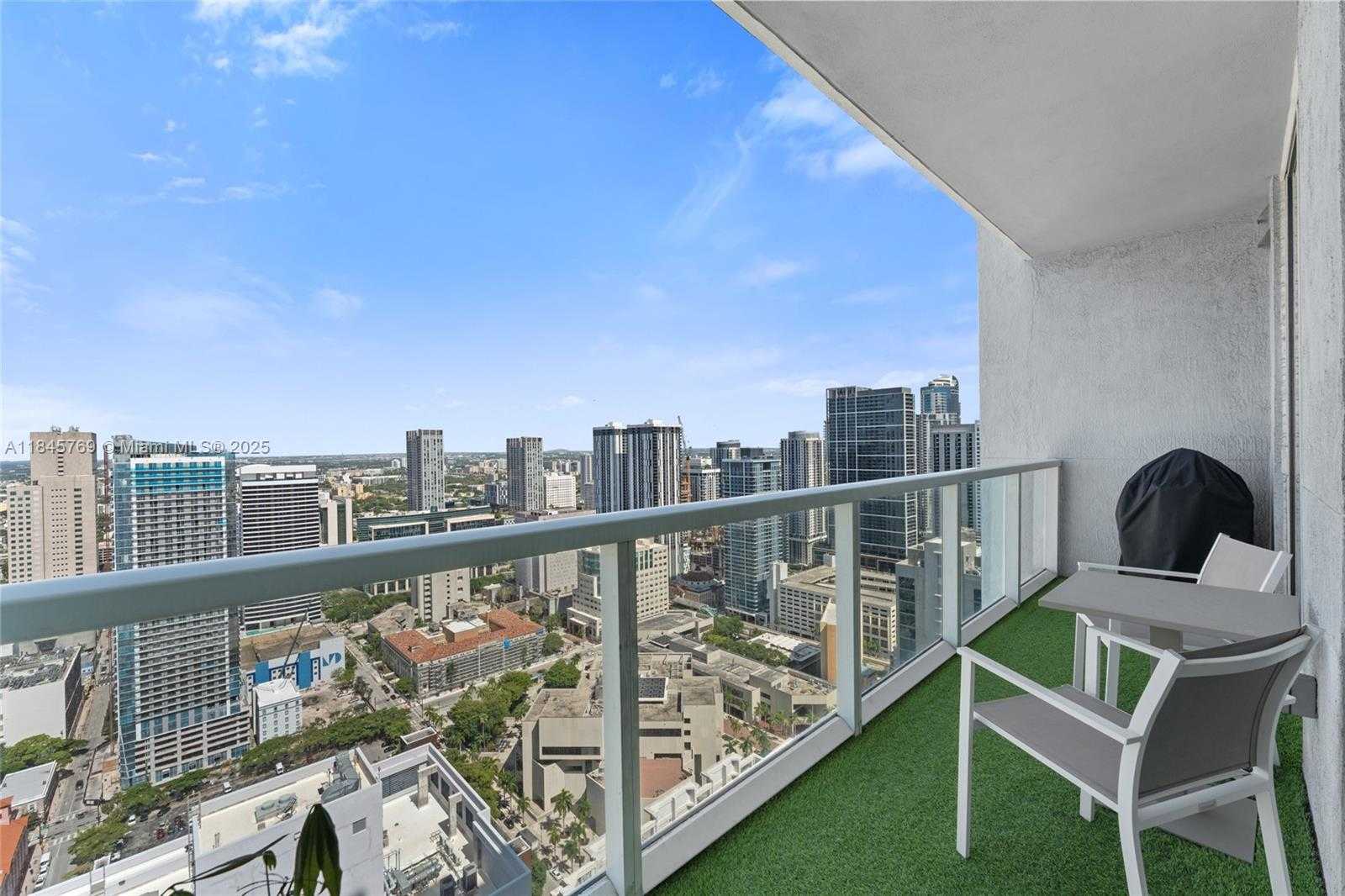 Small Image of 253 NORTH EAST 2ND ST #4304, Miami Number 18