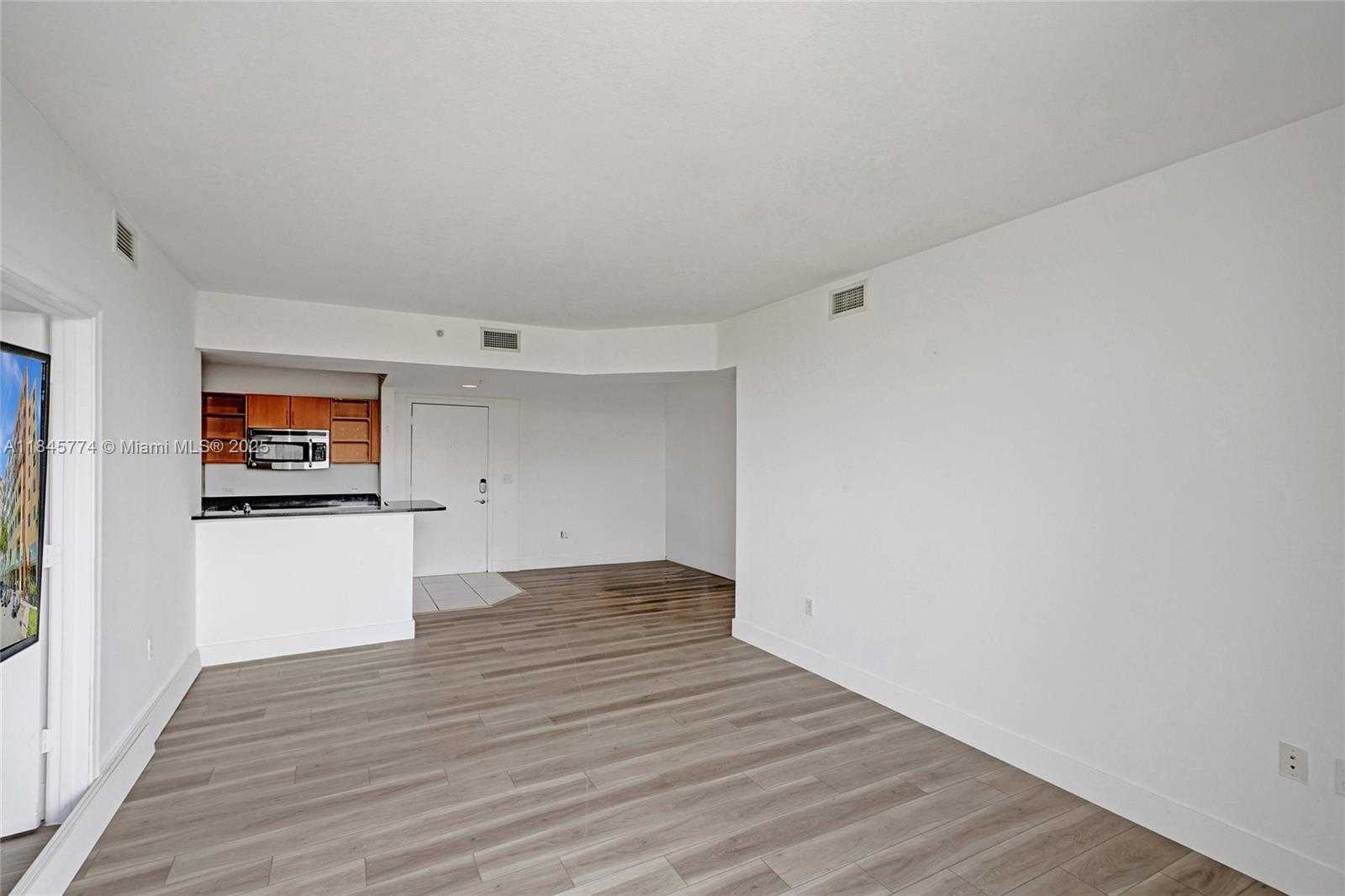 Small Image of 2775 NORTH EAST 187TH ST #202, Aventura Number 10