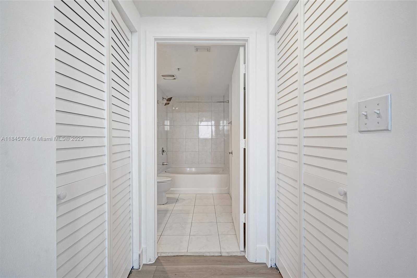 Small Image of 2775 NORTH EAST 187TH ST #202, Aventura Number 18