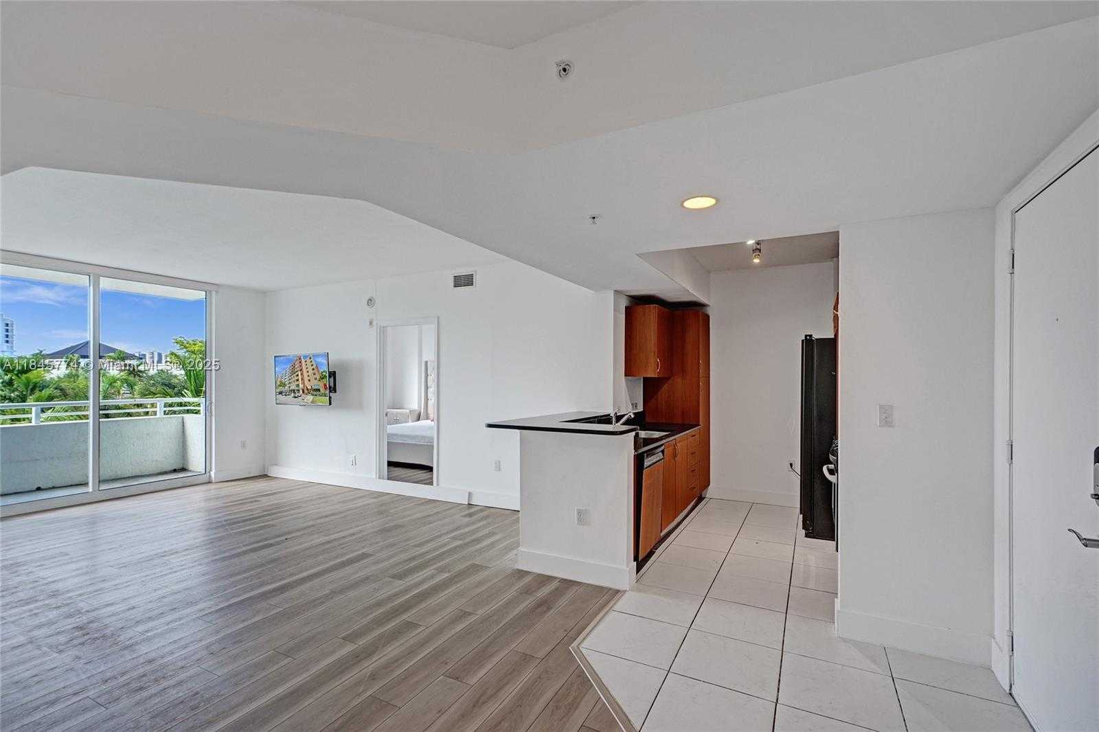 Small Image of 2775 NORTH EAST 187TH ST #202, Aventura Number 2