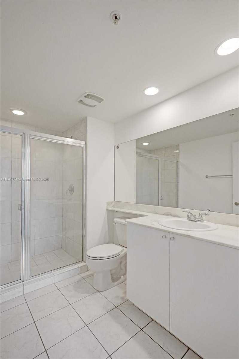 Small Image of 2775 NORTH EAST 187TH ST #202, Aventura Number 24