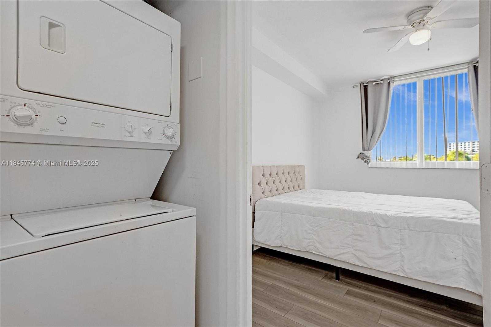 Small Image of 2775 NORTH EAST 187TH ST #202, Aventura Number 25