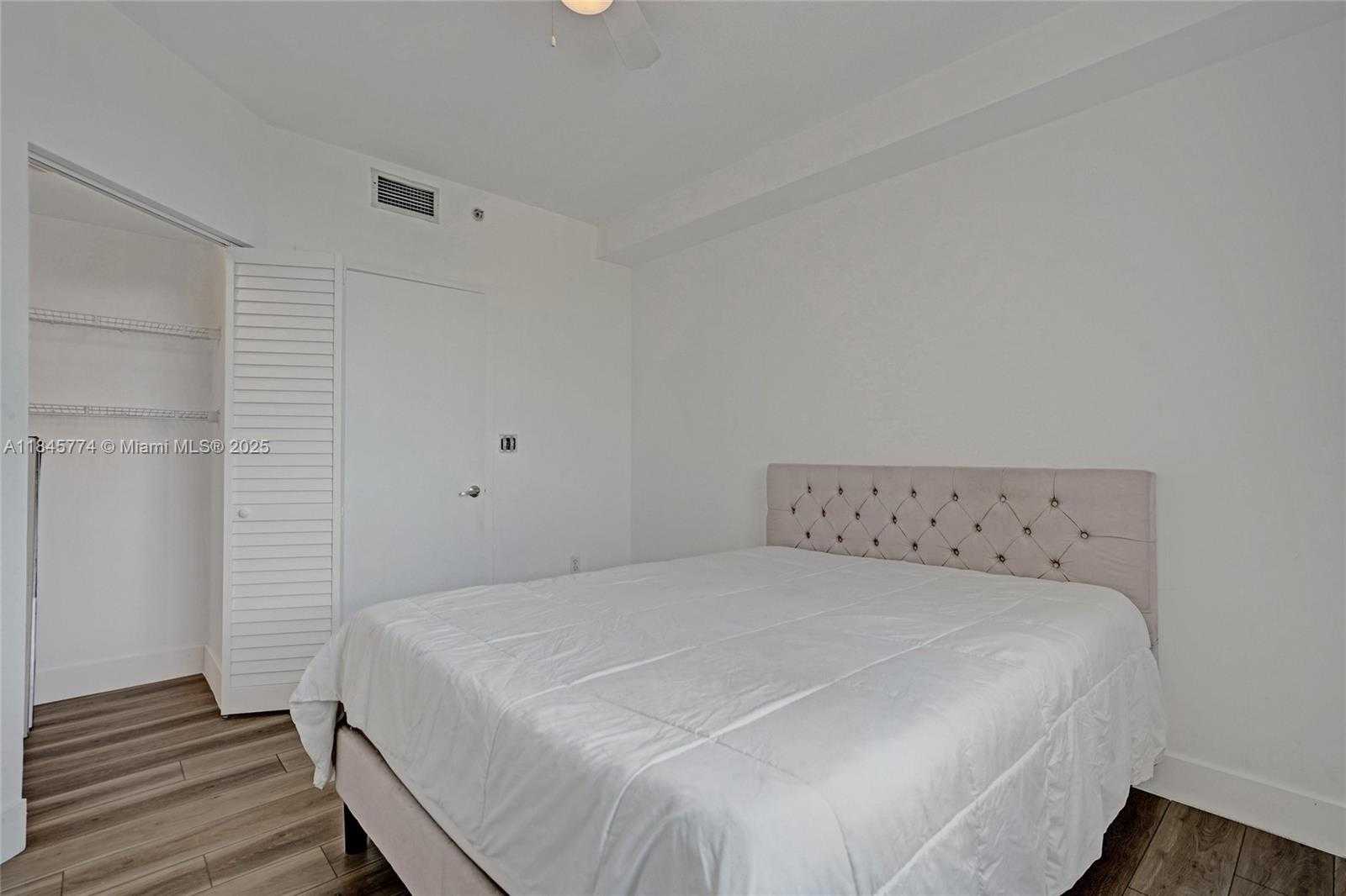 Small Image of 2775 NORTH EAST 187TH ST #202, Aventura Number 30