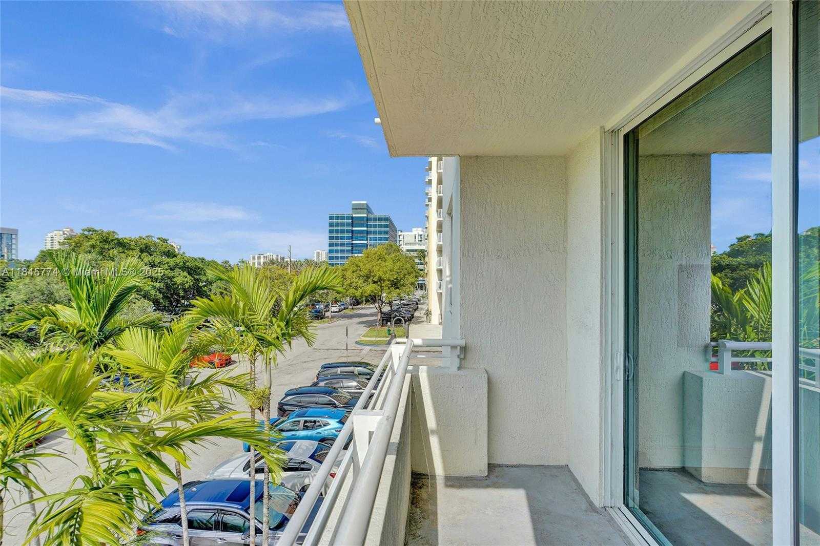 Small Image of 2775 NORTH EAST 187TH ST #202, Aventura Number 34
