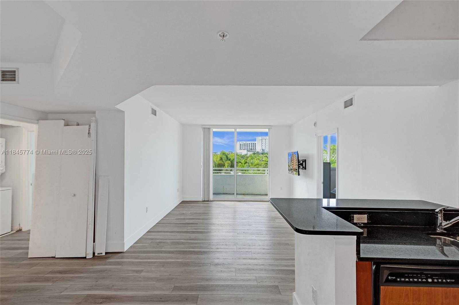 Small Image of 2775 NORTH EAST 187TH ST #202, Aventura Number 41