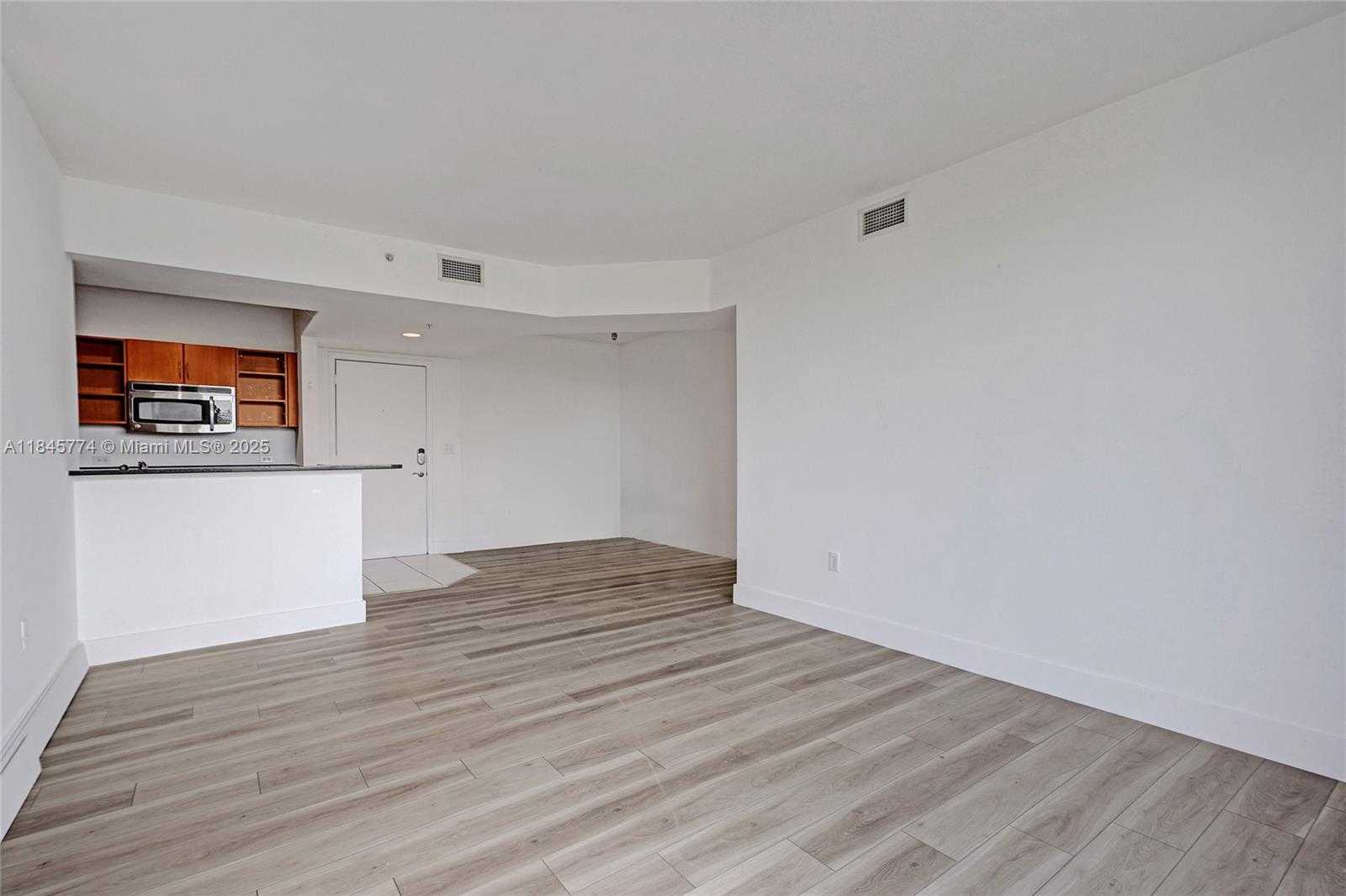 Small Image of 2775 NORTH EAST 187TH ST #202, Aventura Number 8