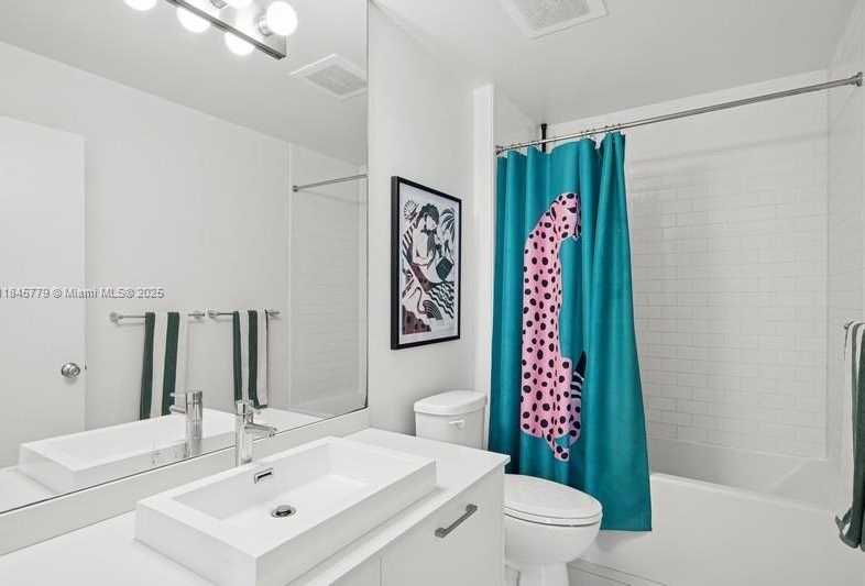 Small Image of 151 SOUTH EAST 1ST ST #2601, Miami Number 13