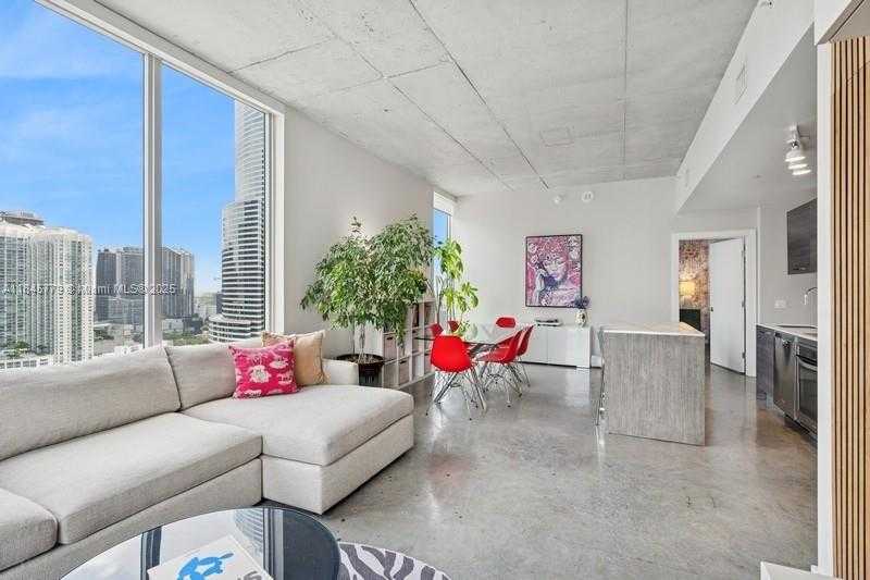 Small Image of 151 SOUTH EAST 1ST ST #2601, Miami Number 4