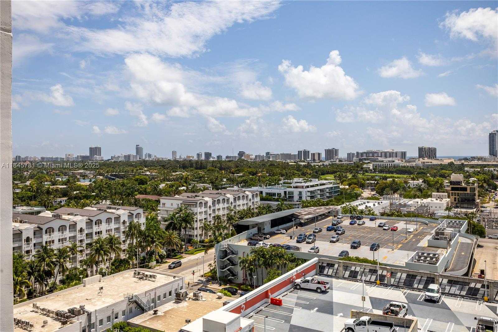 Small Image of 1800 SUNSET HARBOUR DR #1515, Miami Beach Number 26