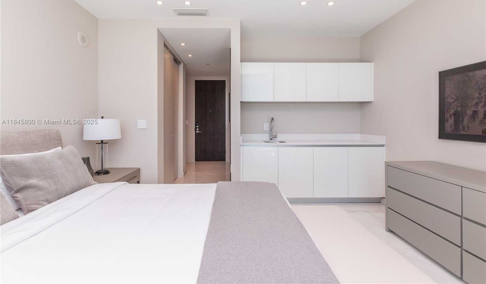 Small Image of 851 NORTH EAST 1ST AVE #4611, Miami Number 10
