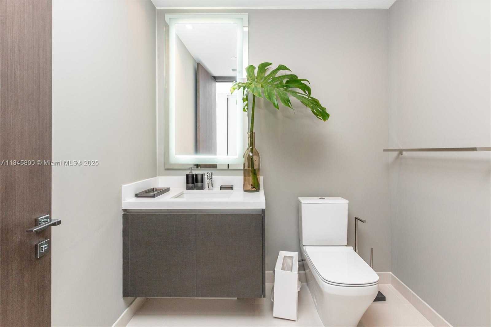 Small Image of 851 NORTH EAST 1ST AVE #4611, Miami Number 15