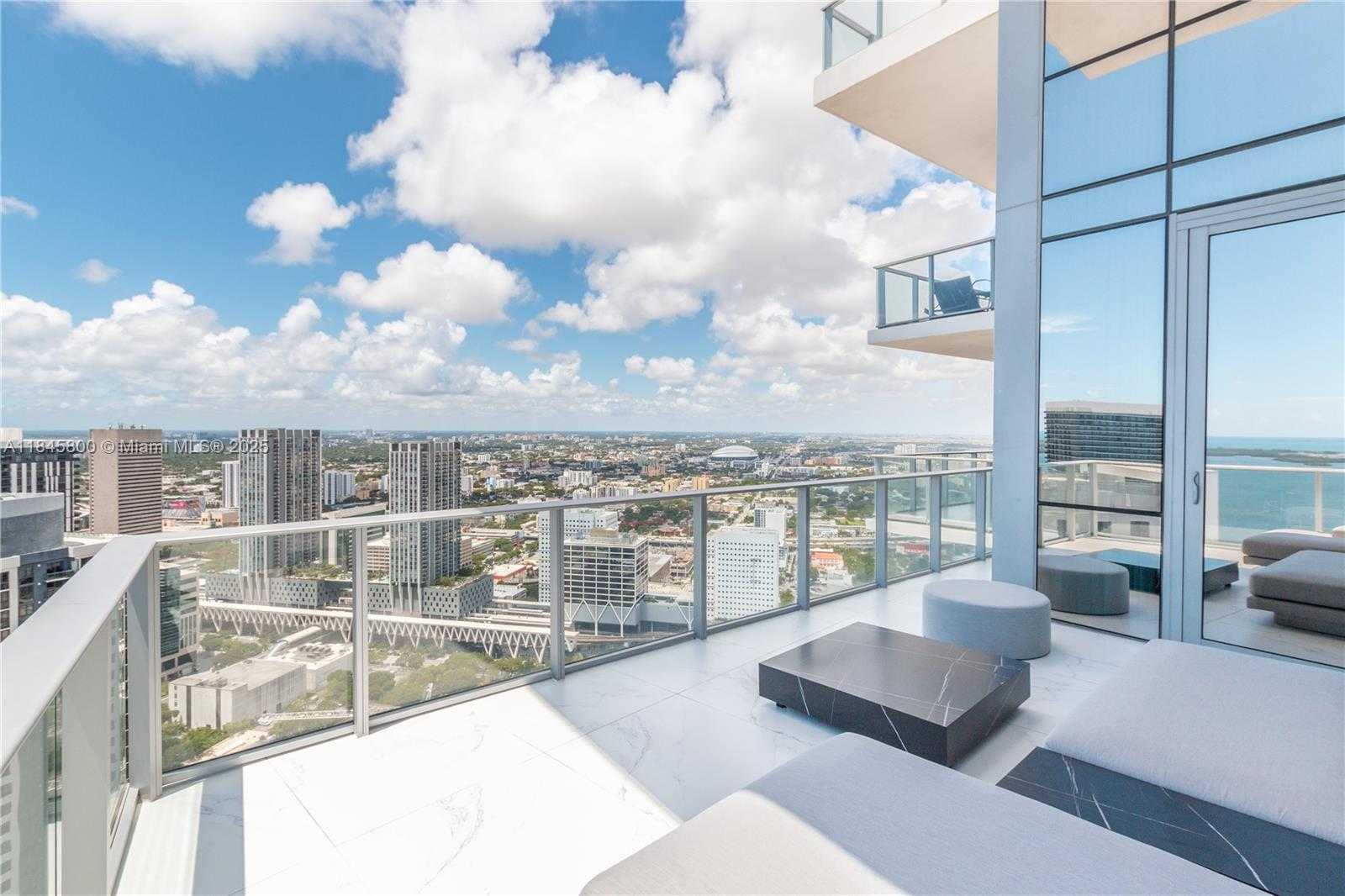 Small Image of 851 NORTH EAST 1ST AVE #4611, Miami Number 22