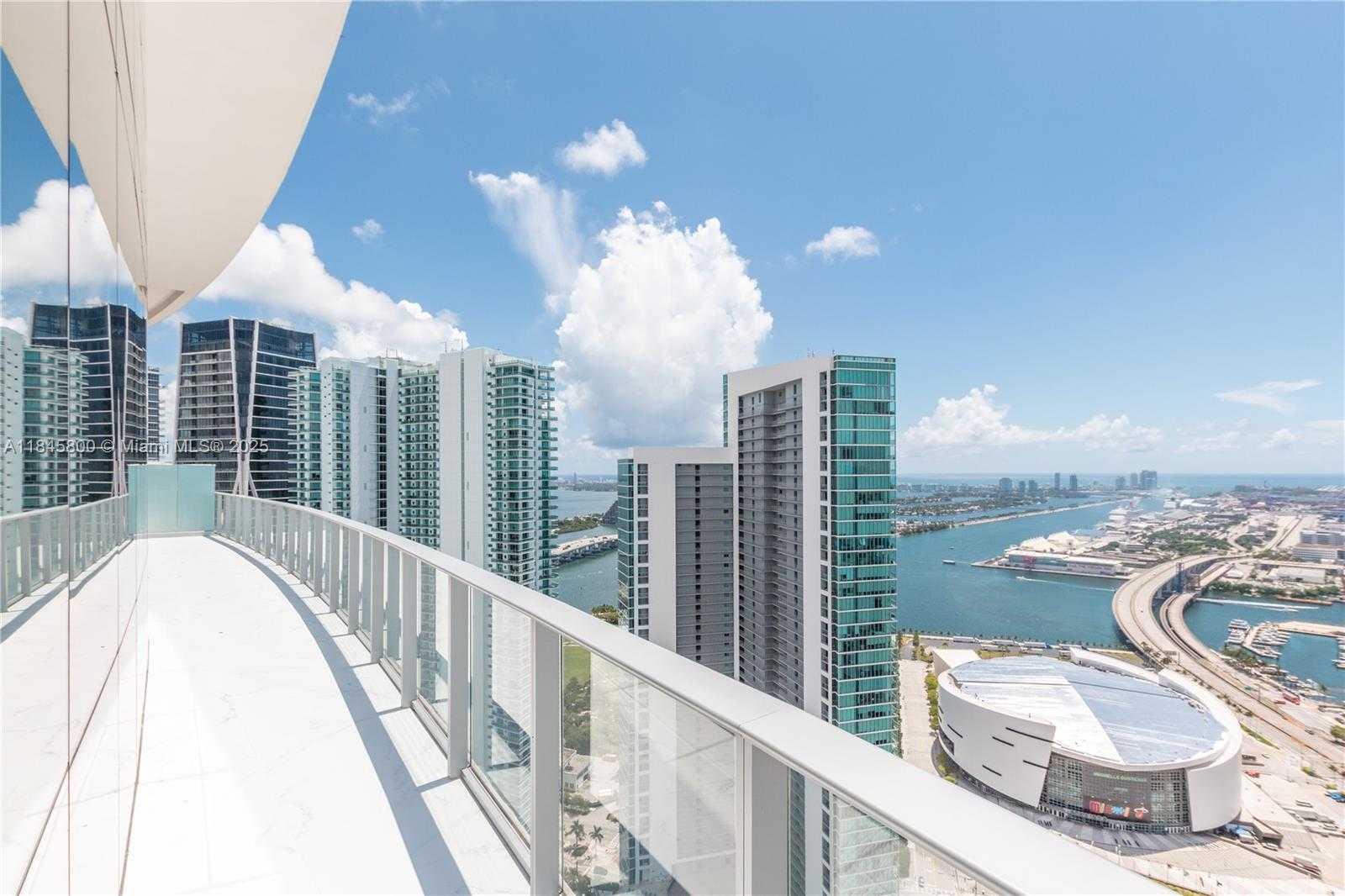 Small Image of 851 NORTH EAST 1ST AVE #4611, Miami Number 23