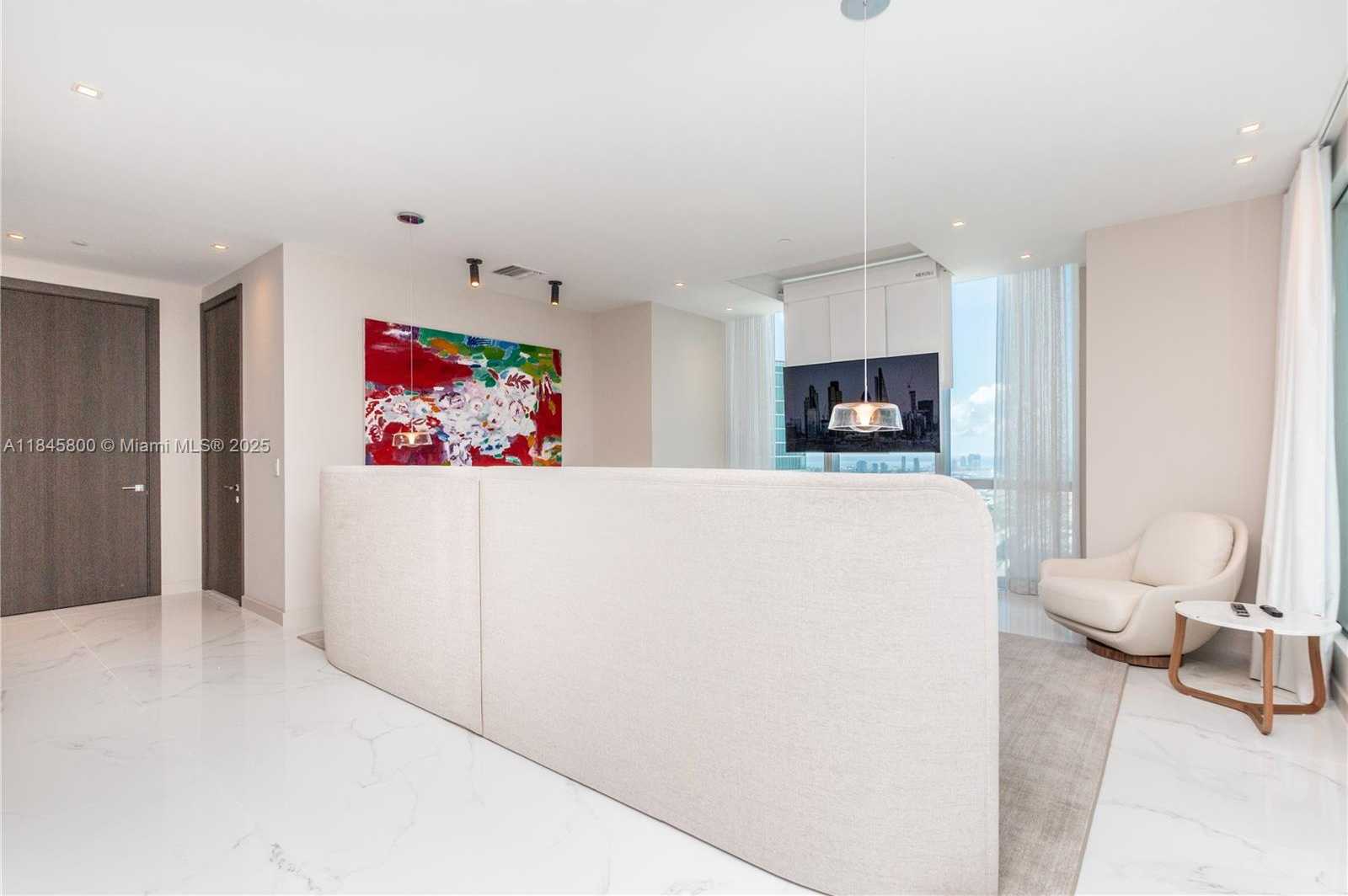 Small Image of 851 NORTH EAST 1ST AVE #4611, Miami Number 26