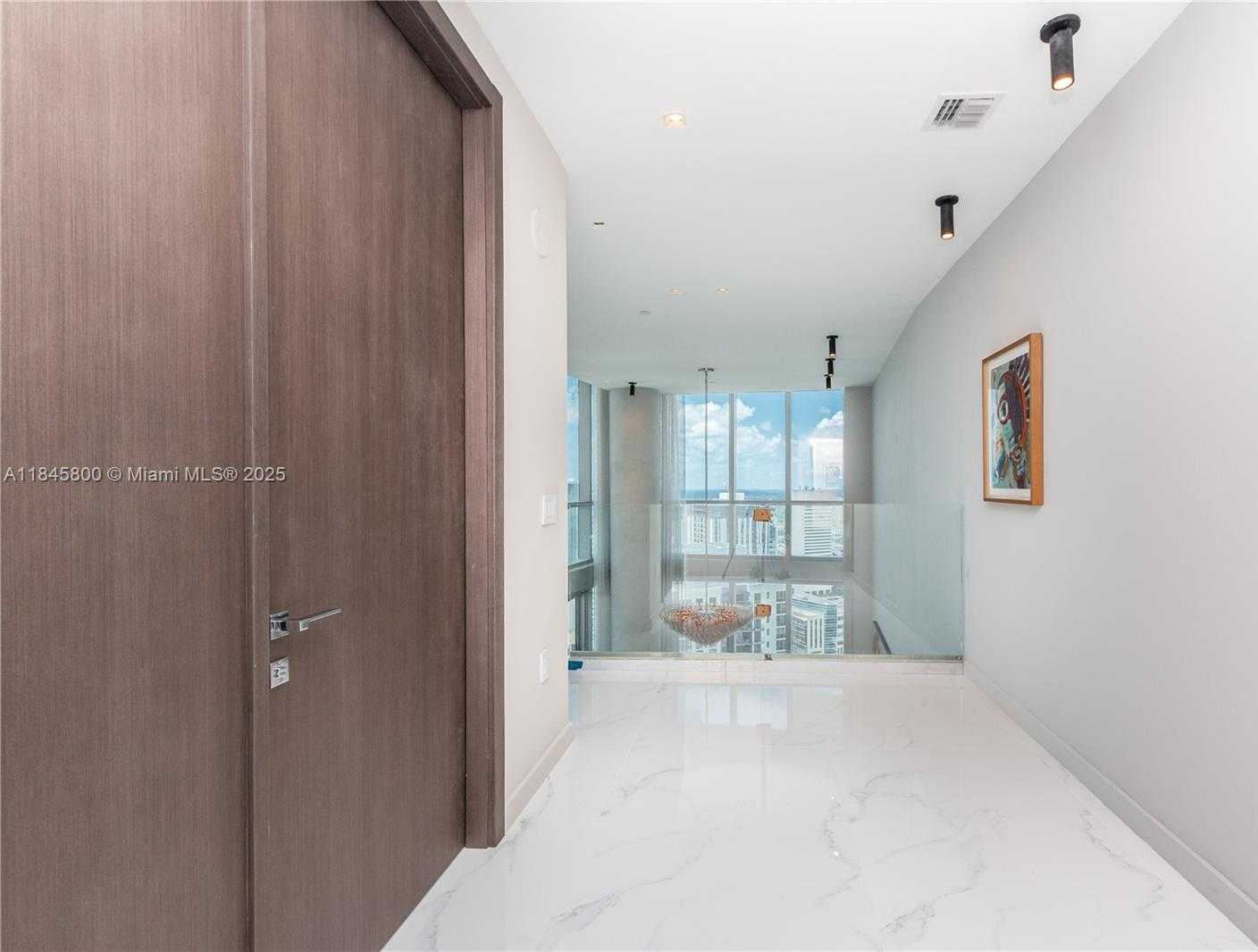 Small Image of 851 NORTH EAST 1ST AVE #4611, Miami Number 42