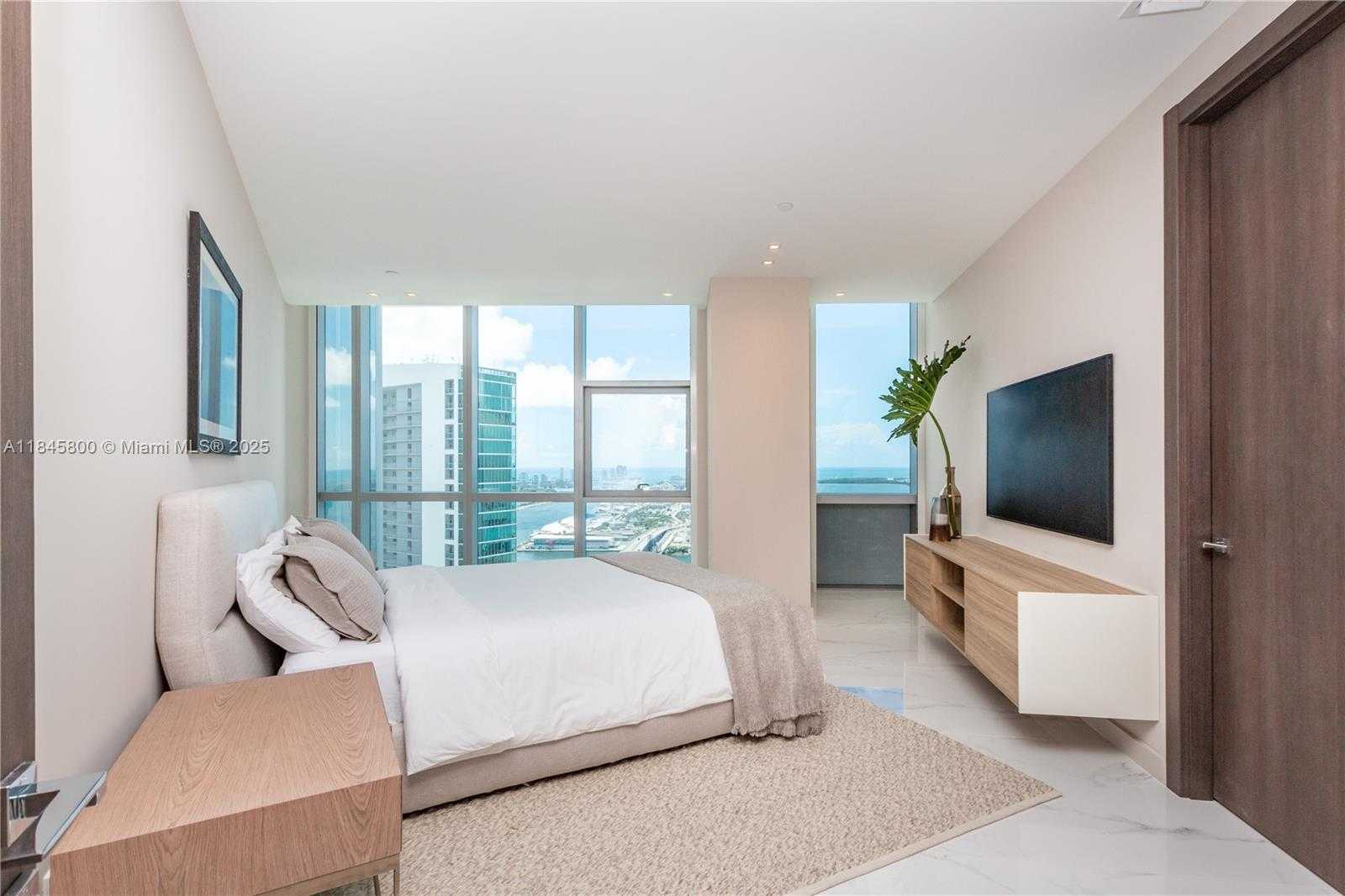 Small Image of 851 NORTH EAST 1ST AVE #4611, Miami Number 48