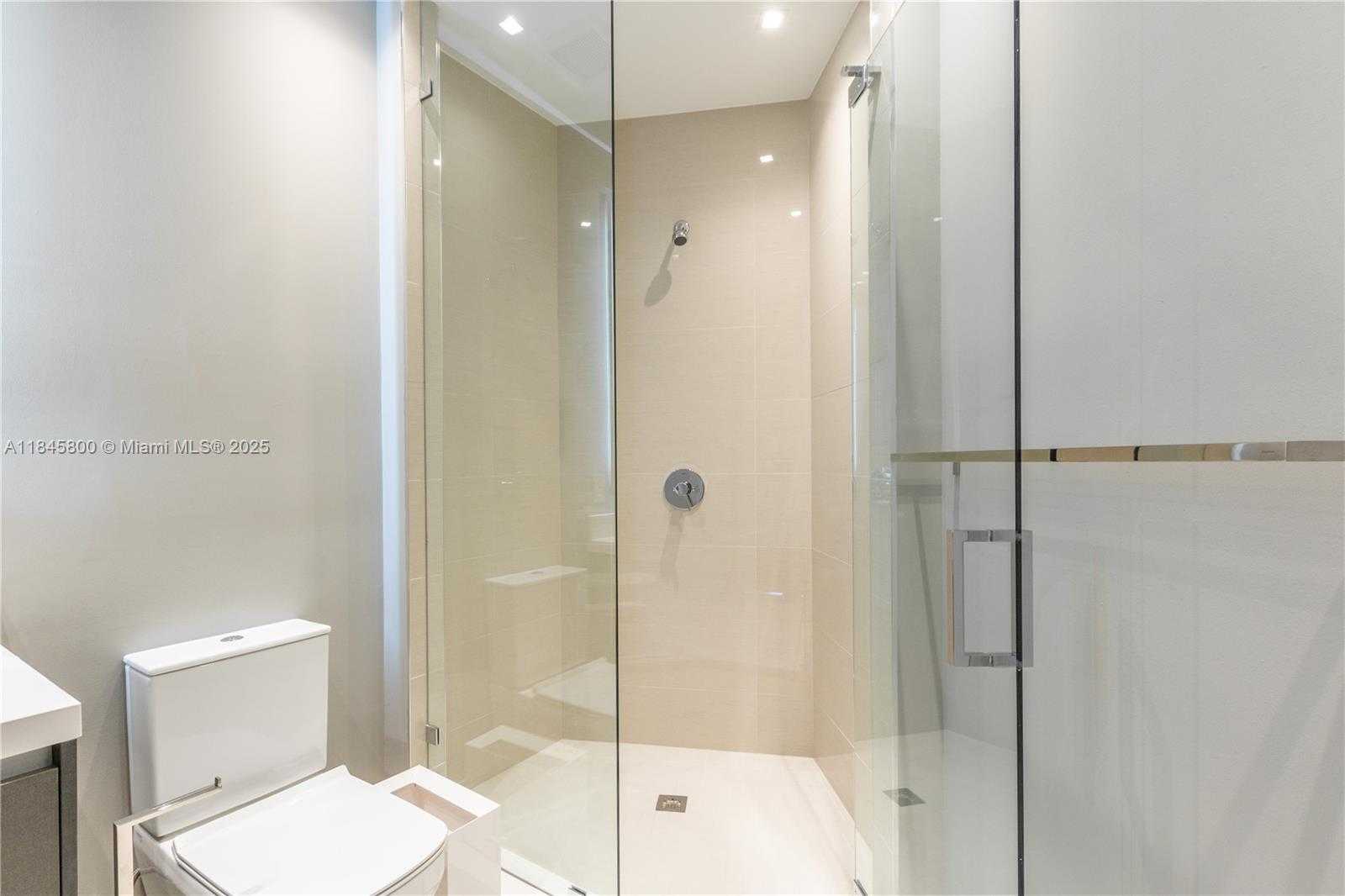 Small Image of 851 NORTH EAST 1ST AVE #4611, Miami Number 53