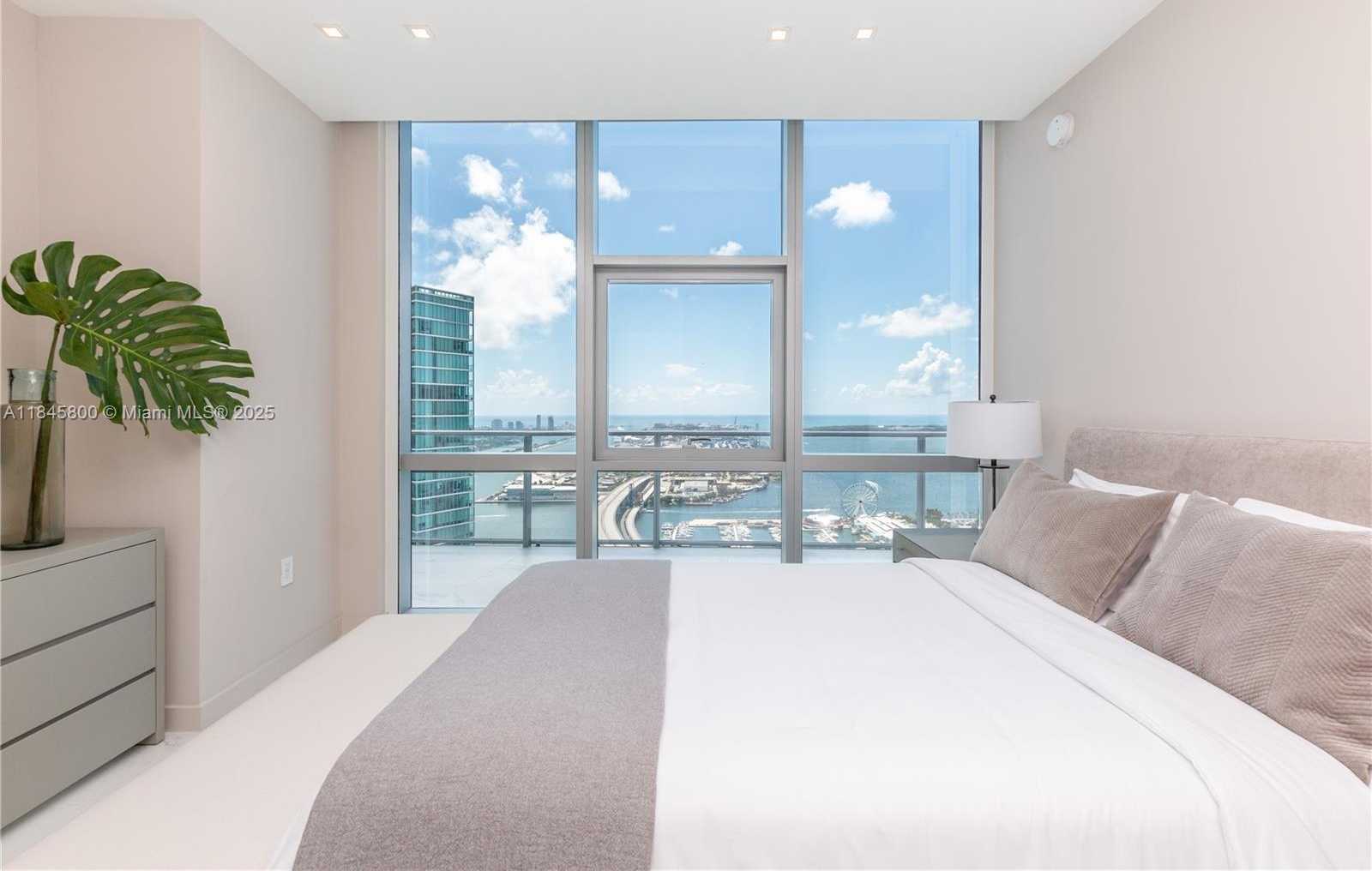 Small Image of 851 NORTH EAST 1ST AVE #4611, Miami Number 9