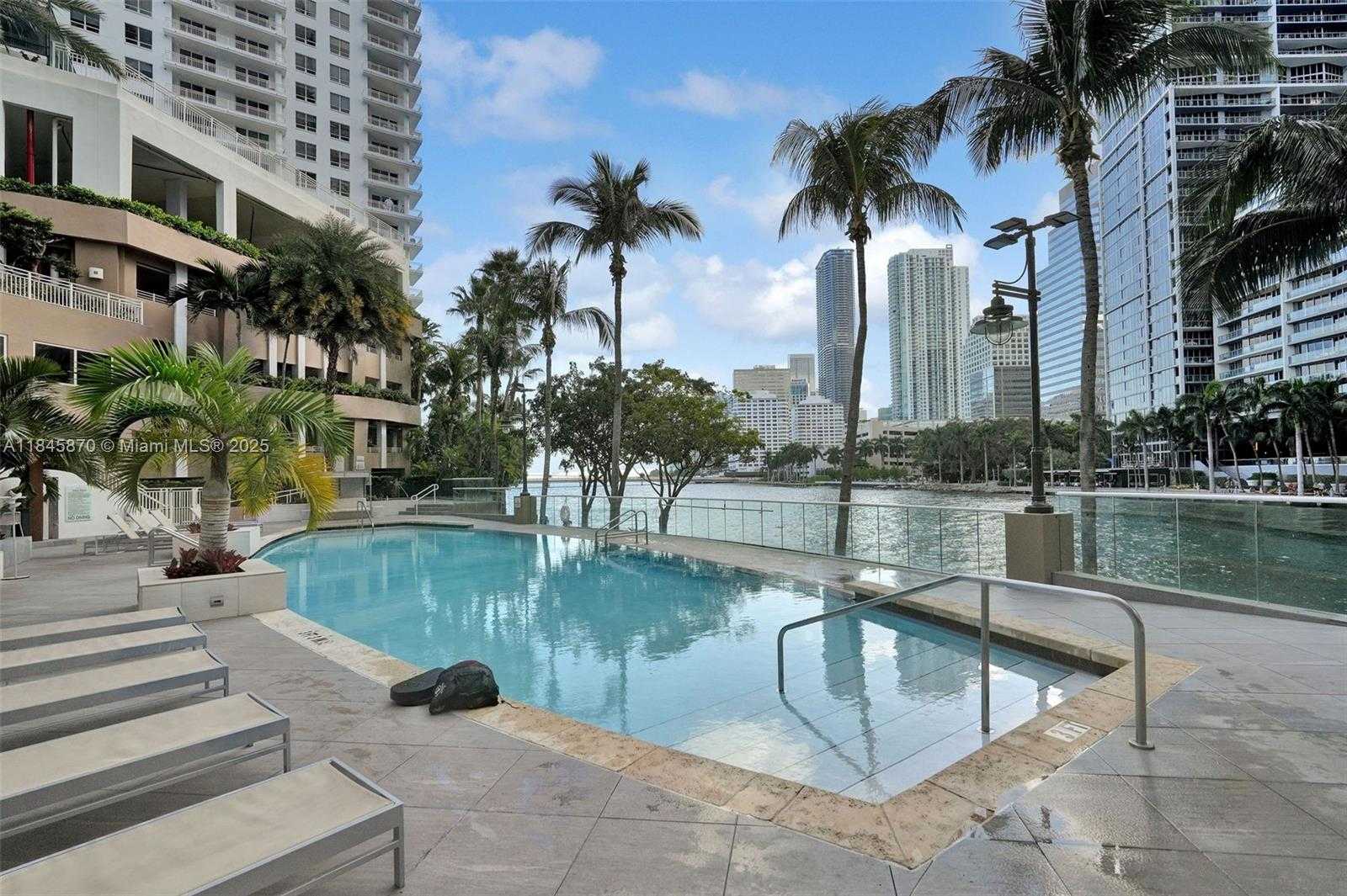 Small Image of 901 BRICKELL KEY BLVD #3204, Miami Number 45