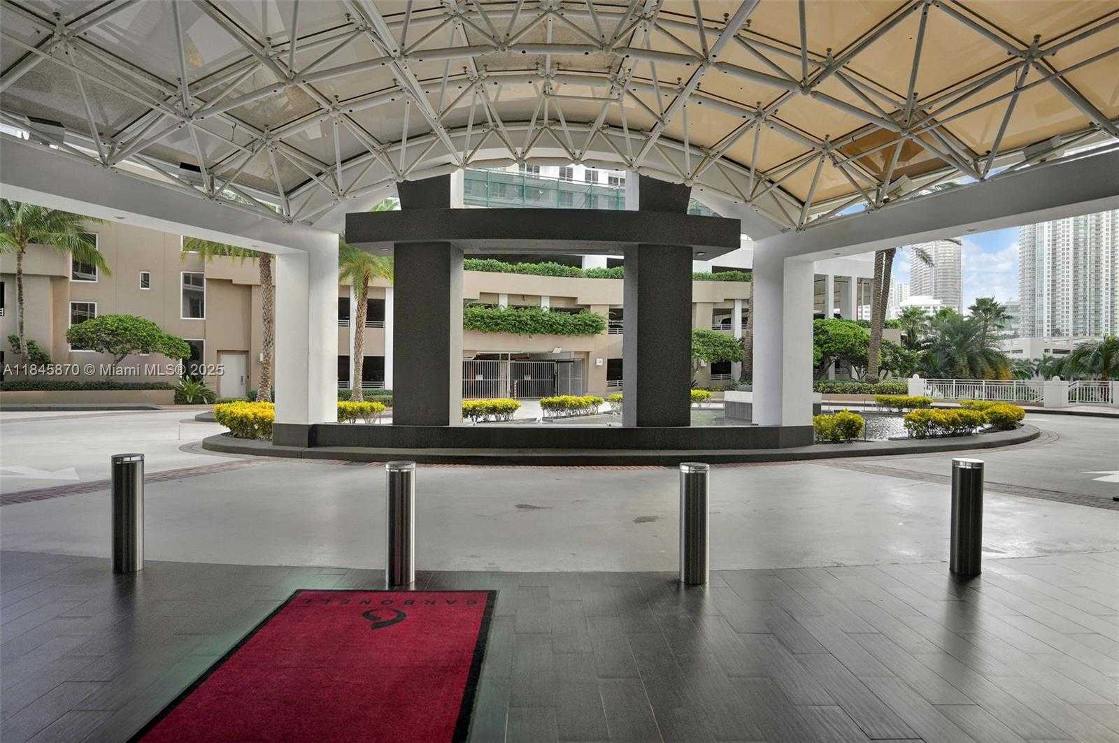 Small Image of 901 BRICKELL KEY BLVD #3204, Miami Number 54