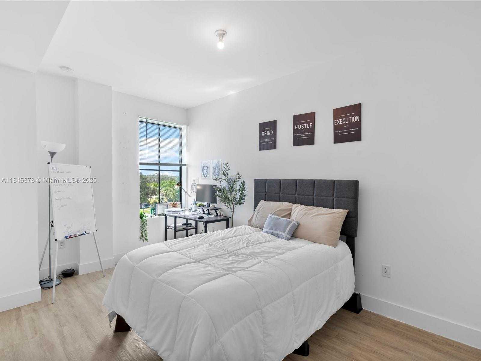 Small Image of 4100 SOUTH WEST 64TH AVE #301, Davie Number 12