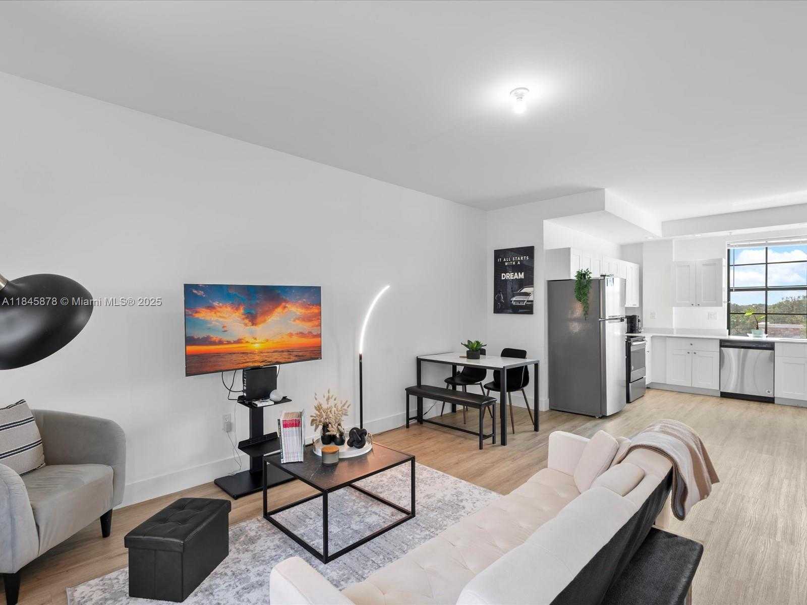 Small Image of 4100 SOUTH WEST 64TH AVE #301, Davie Number 5