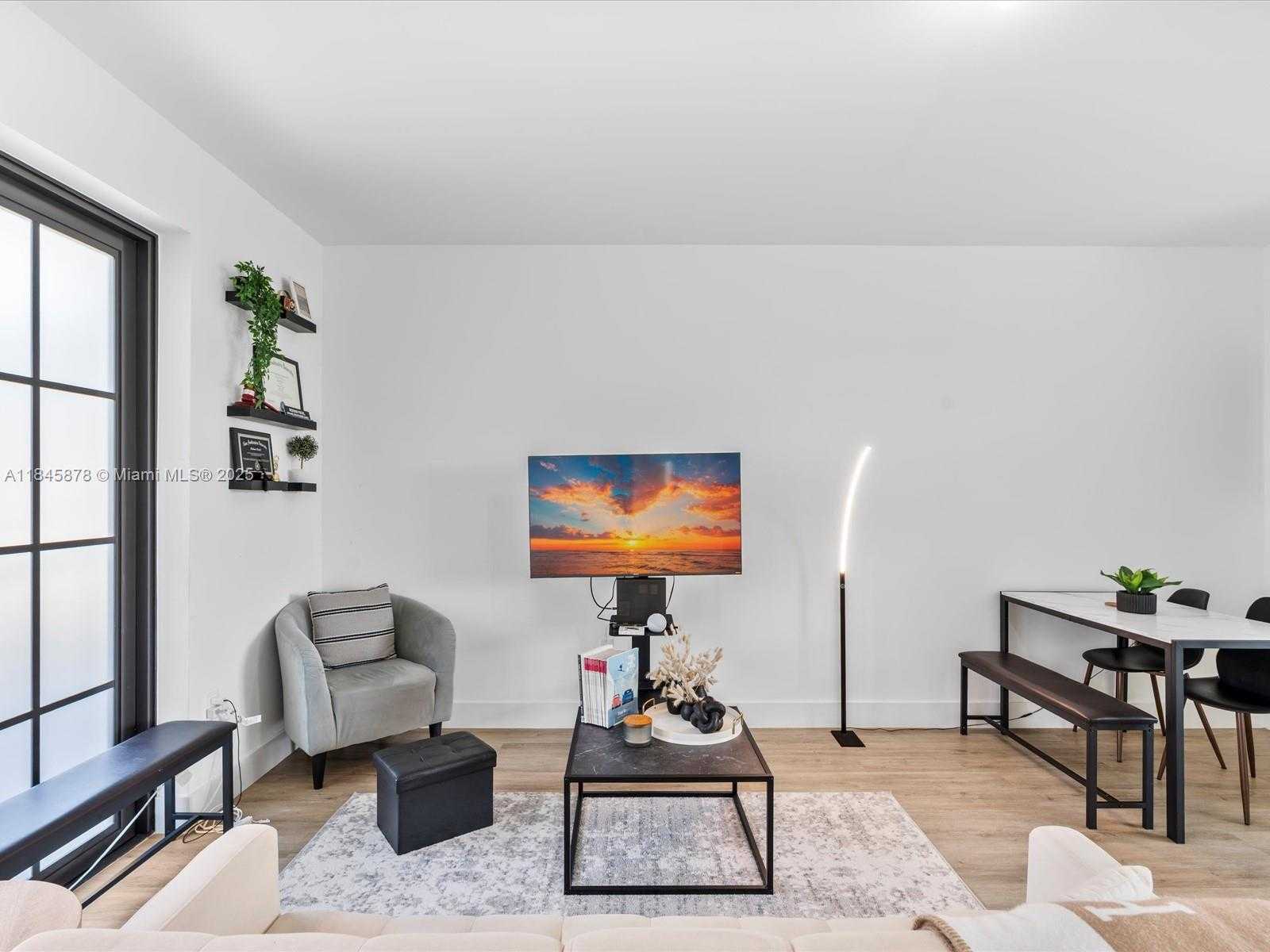 Small Image of 4100 SOUTH WEST 64TH AVE #301, Davie Number 6