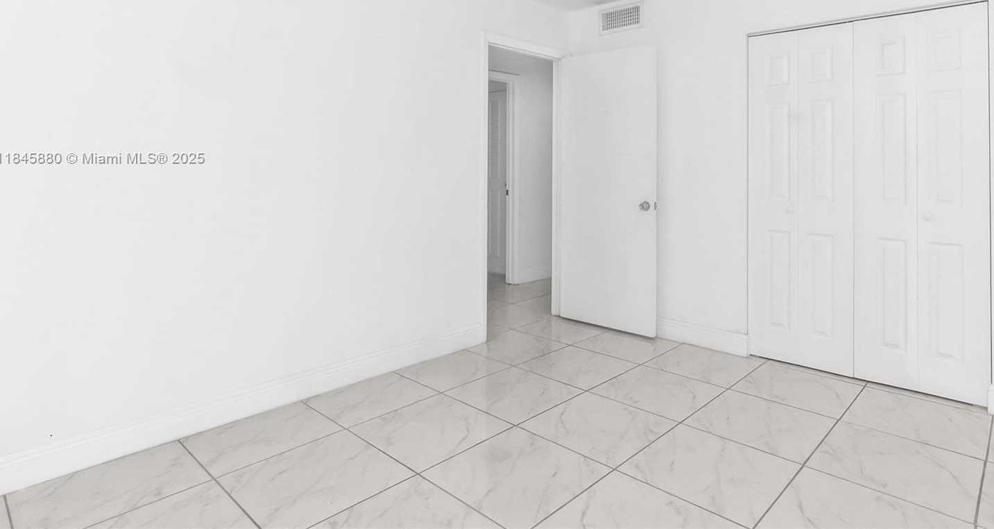 Small Image of 10748 NORTH KENDALL DR #N11, Miami Number 10