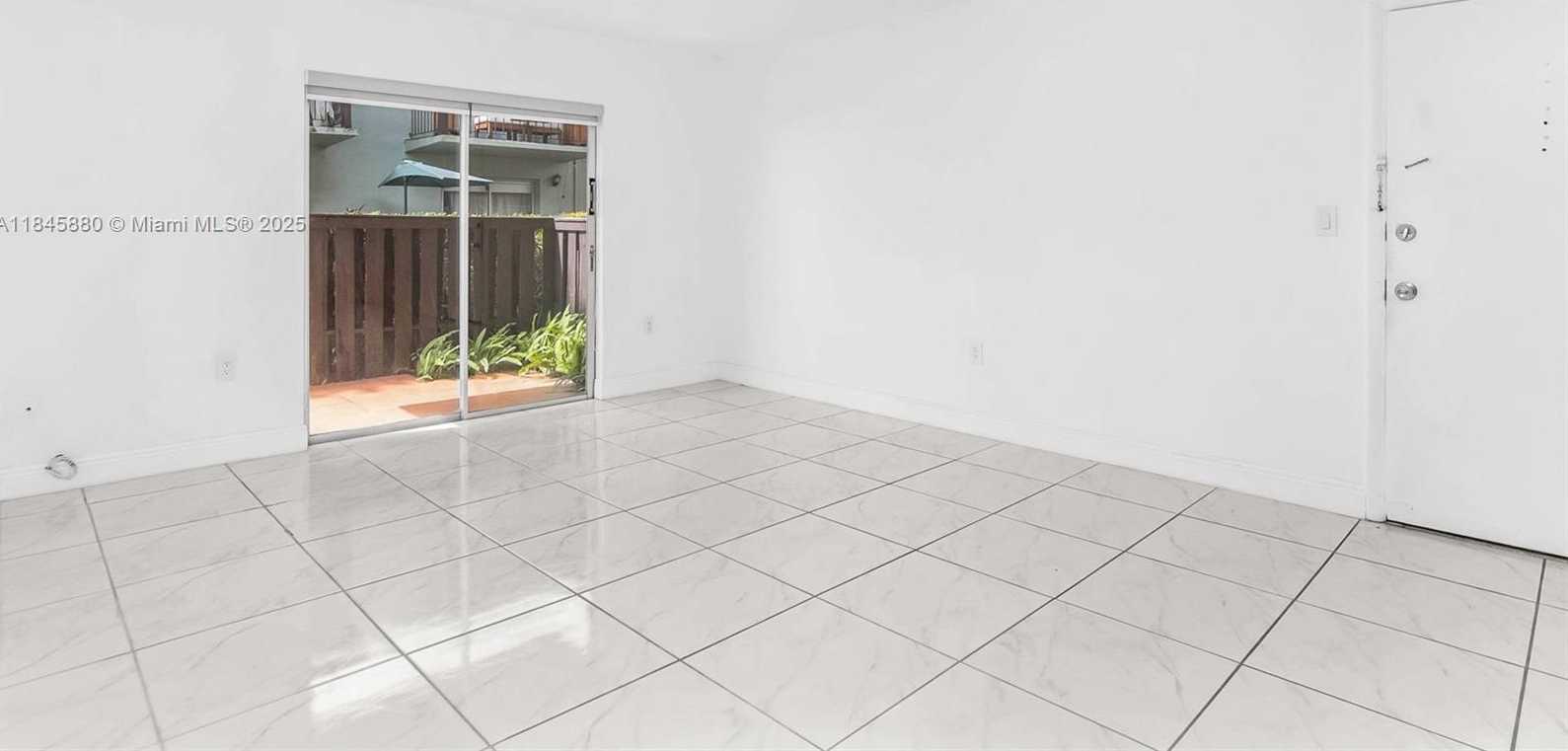 Small Image of 10748 NORTH KENDALL DR #N11, Miami Number 2