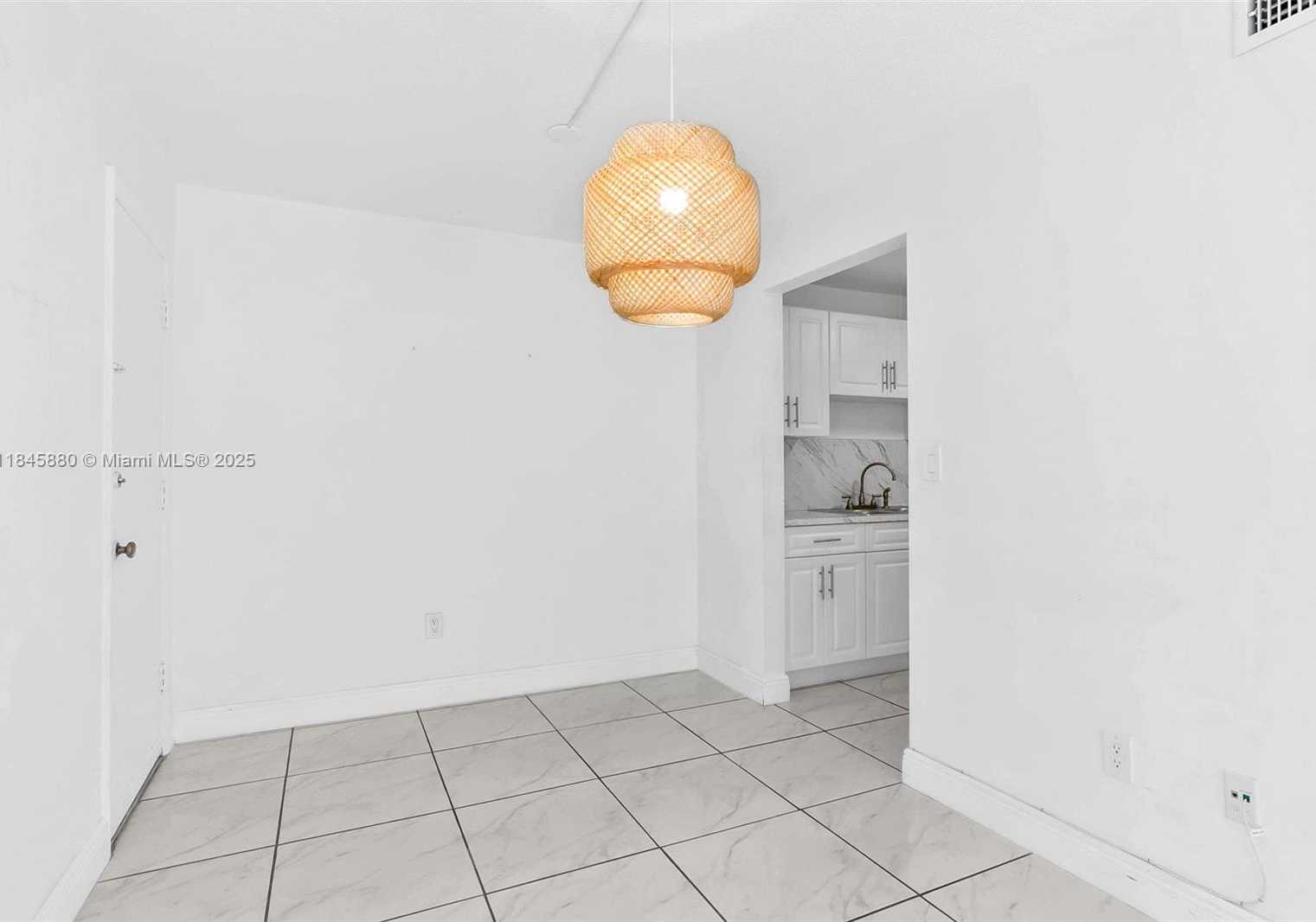 Small Image of 10748 NORTH KENDALL DR #N11, Miami Number 6