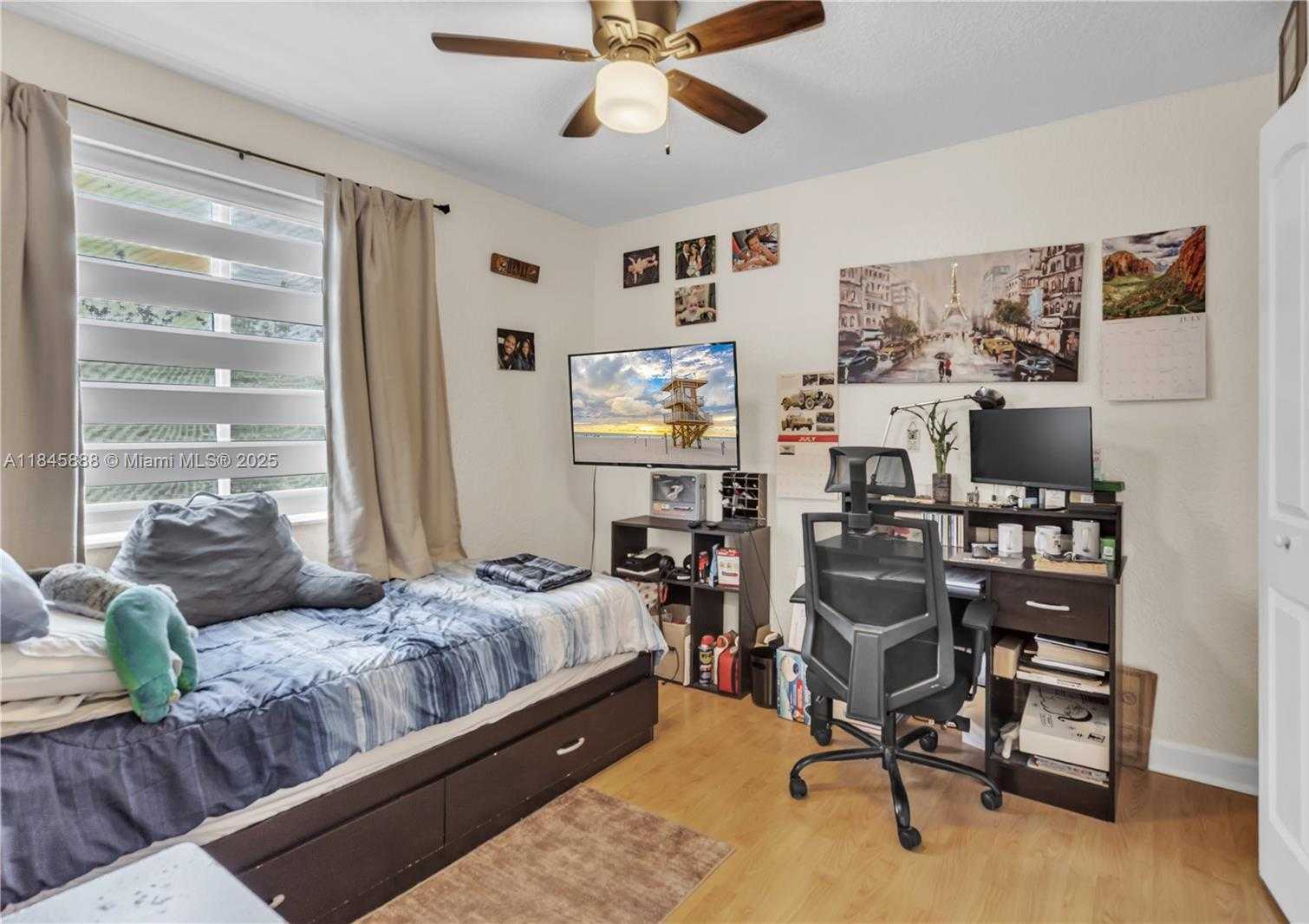 Small Image of 3802 SOUTH WEST 170TH AVE, Miramar Number 13