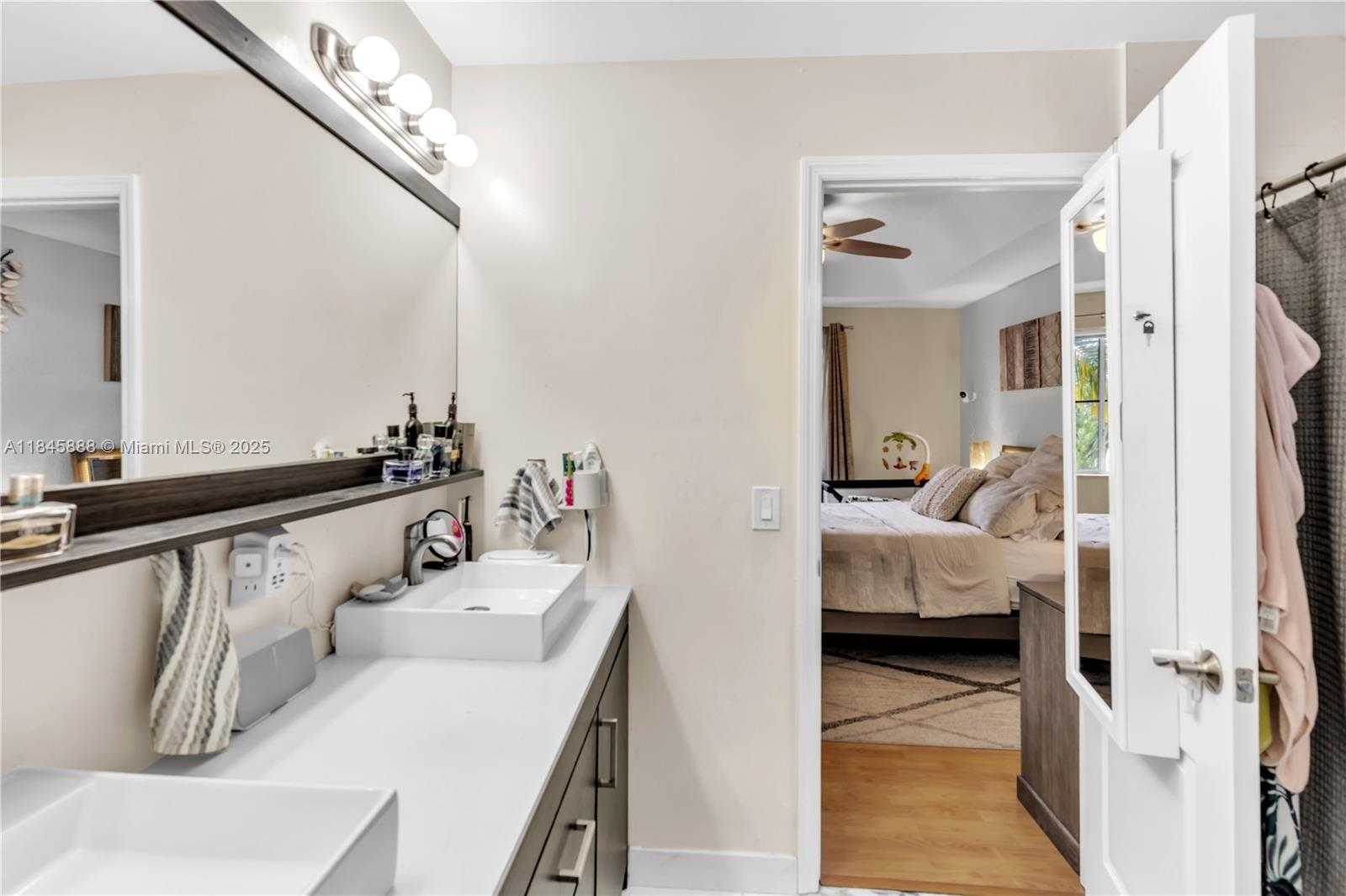 Small Image of 3802 SOUTH WEST 170TH AVE, Miramar Number 16