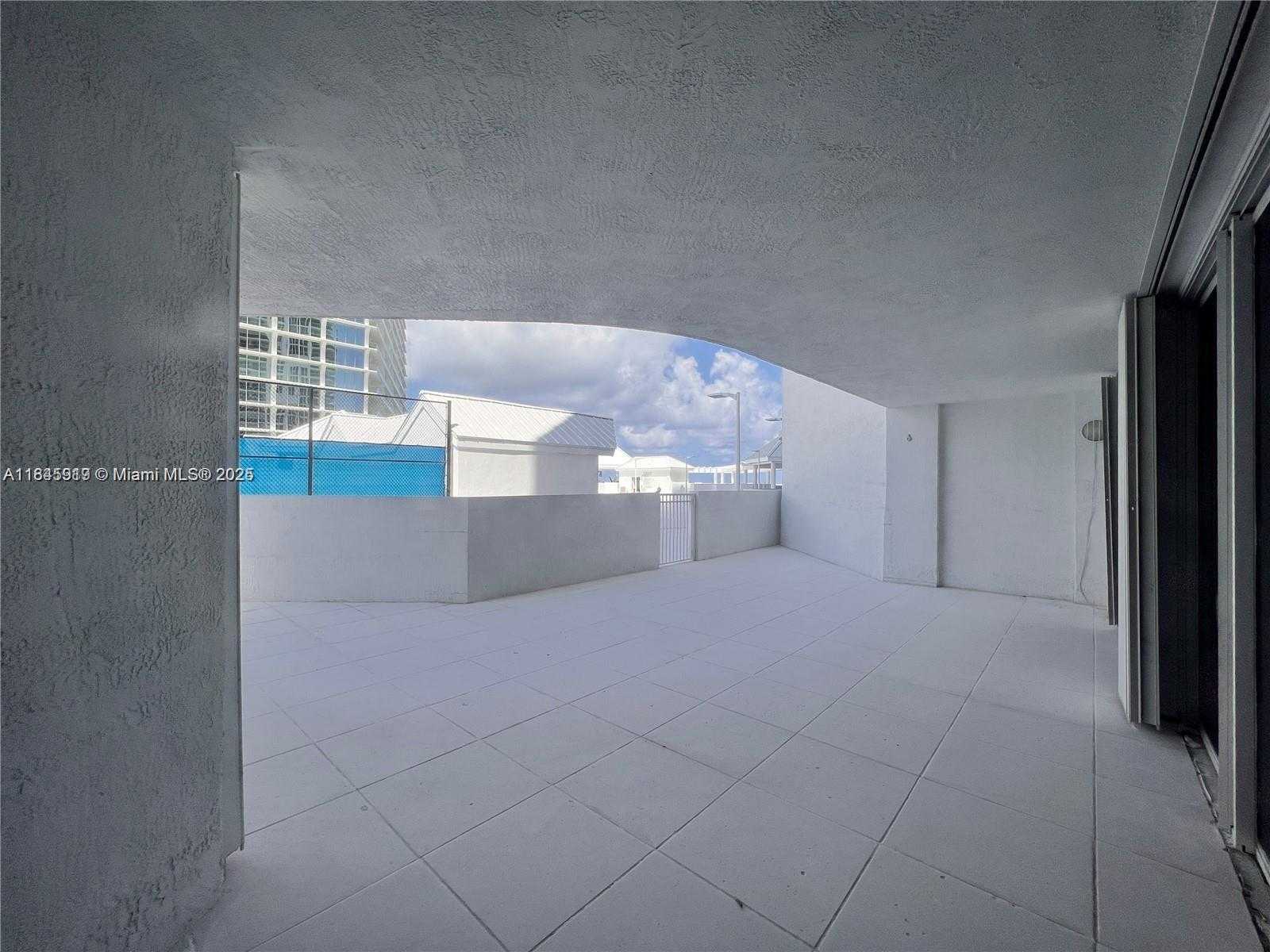 Small Image of 16711 COLLINS AVE #602, Sunny Isles Beach Number 4