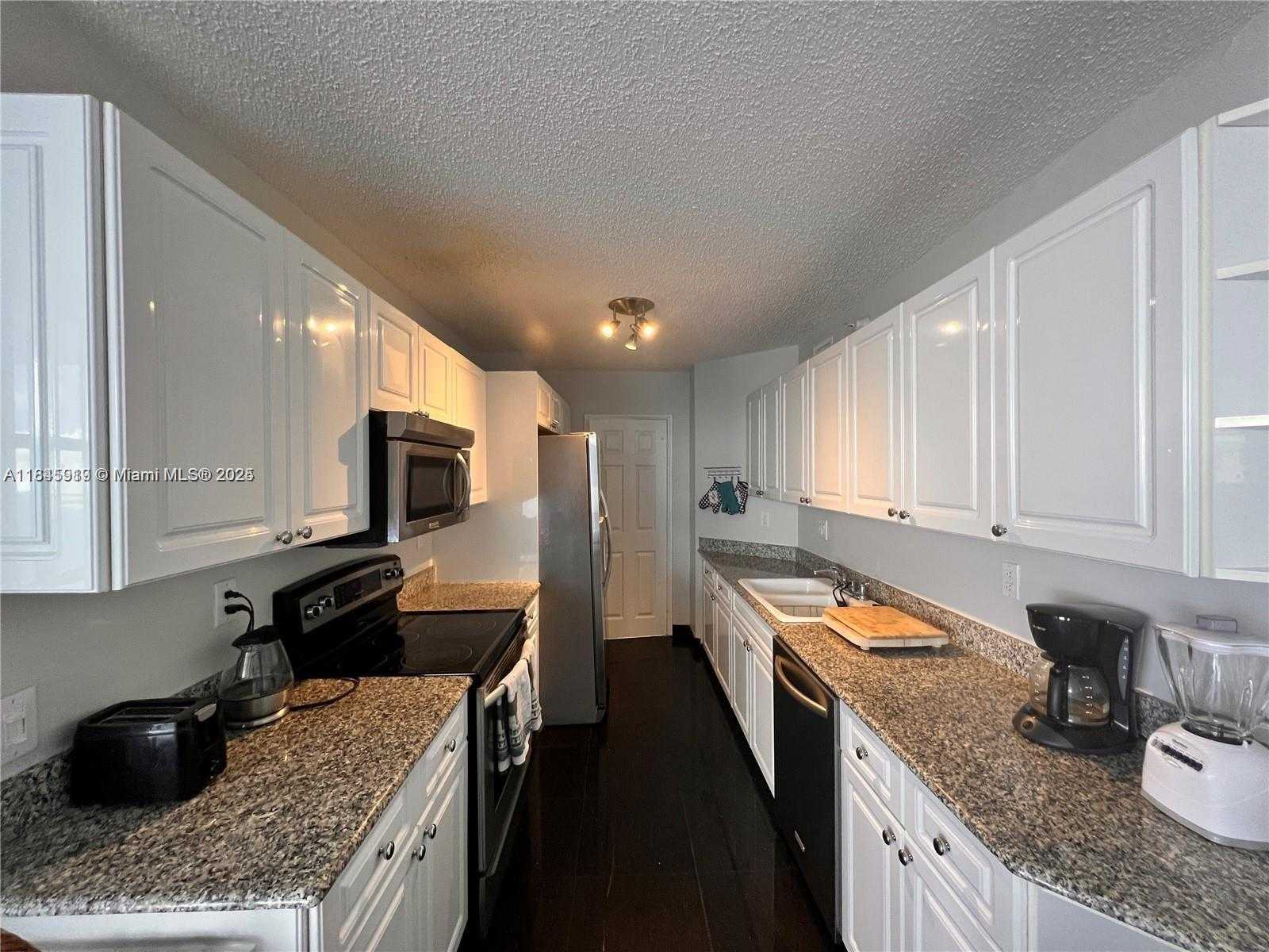 Small Image of 16711 COLLINS AVE #602, Sunny Isles Beach Number 6