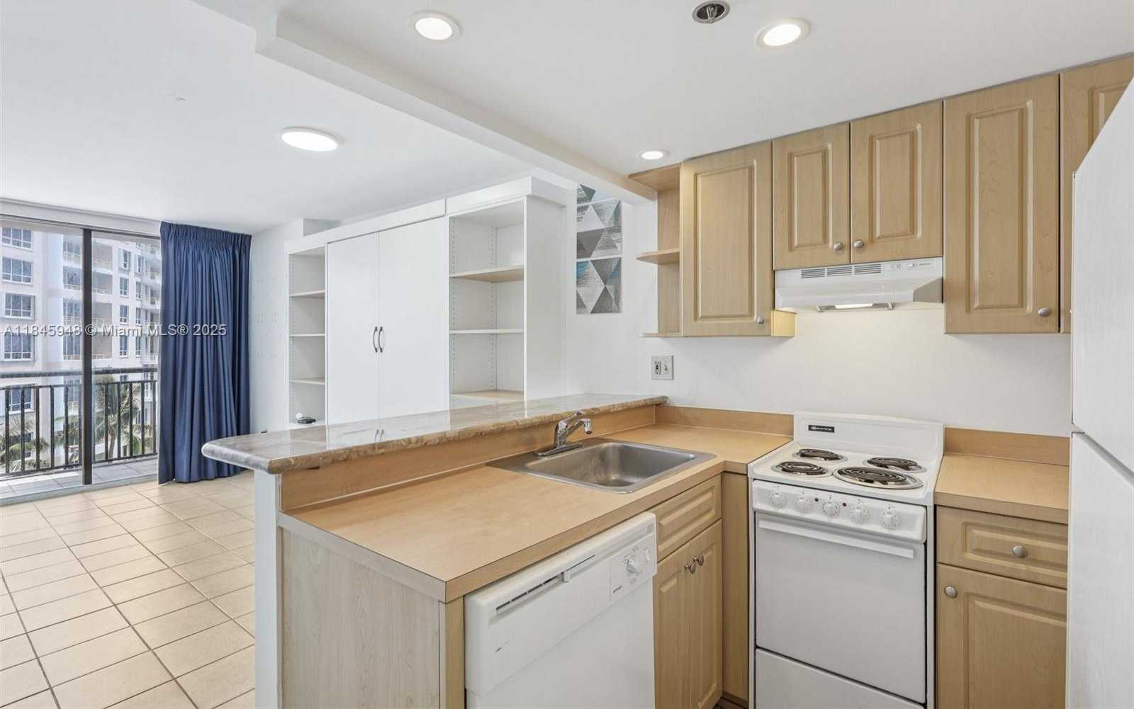 Small Image of 540 BRICKELL KEY DR #730, Miami Number 13