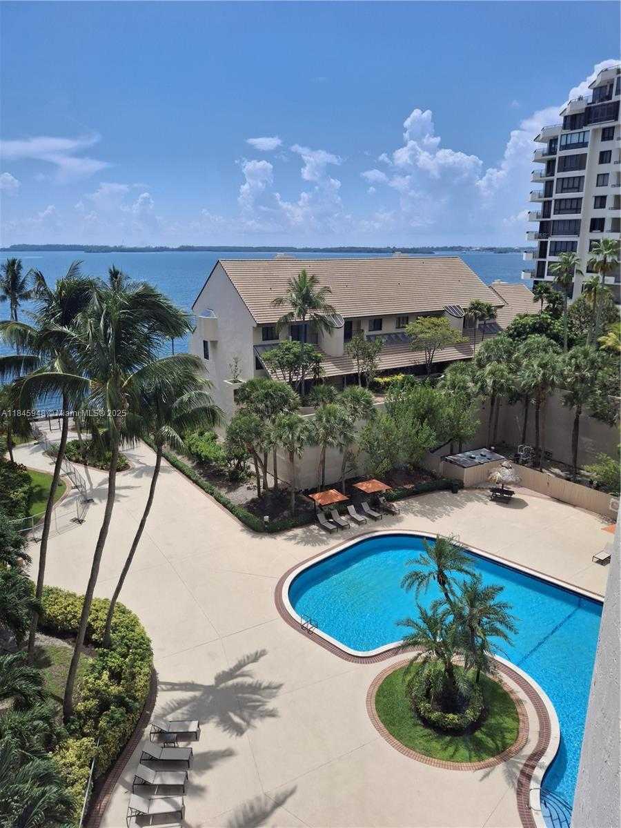 Small Image of 540 BRICKELL KEY DR #730, Miami Number 2