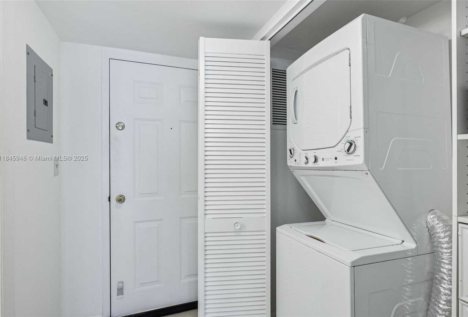 Small Image of 540 BRICKELL KEY DR #730, Miami Number 21