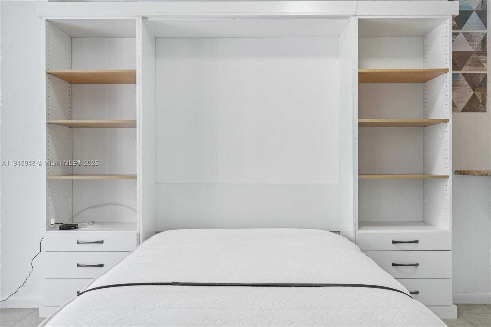 Small Image of 540 BRICKELL KEY DR #730, Miami Number 28