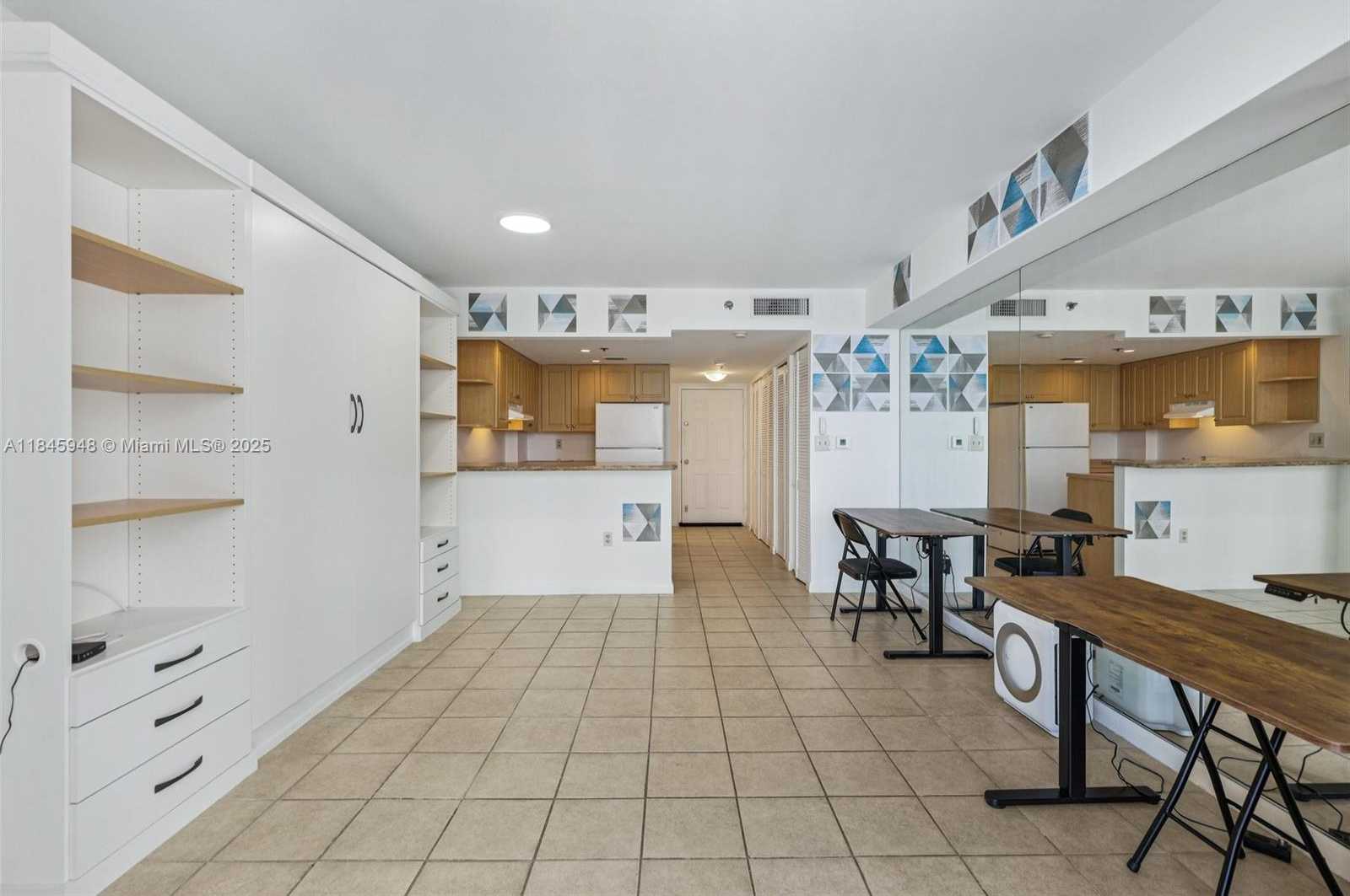 Small Image of 540 BRICKELL KEY DR #730, Miami Number 8