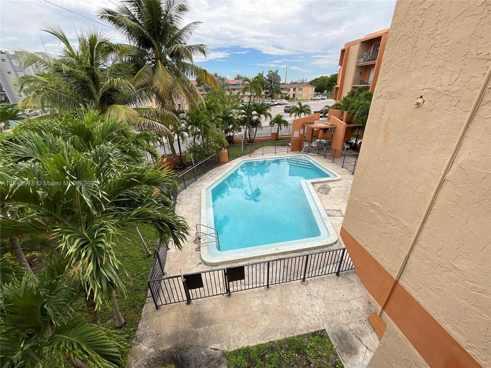 Small Image of 6780 WEST 2ND CT #215, Hialeah Number 34