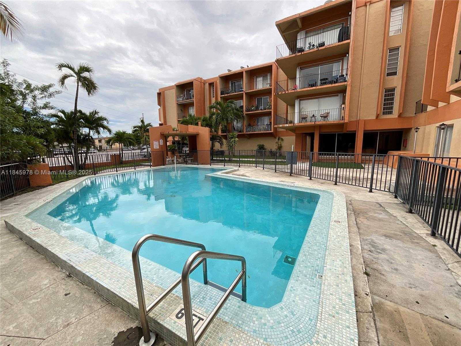 Small Image of 6780 WEST 2ND CT #215, Hialeah Number 35