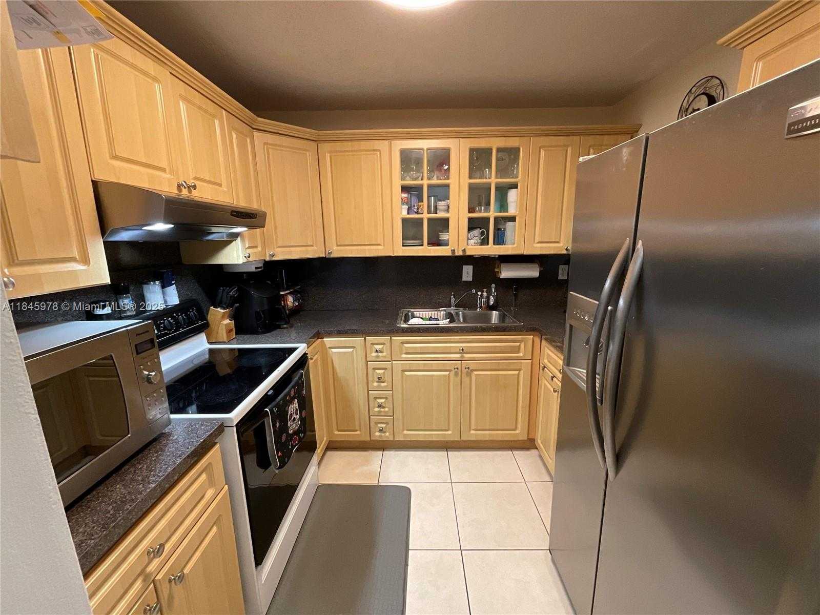 Small Image of 6780 WEST 2ND CT #215, Hialeah Number 4
