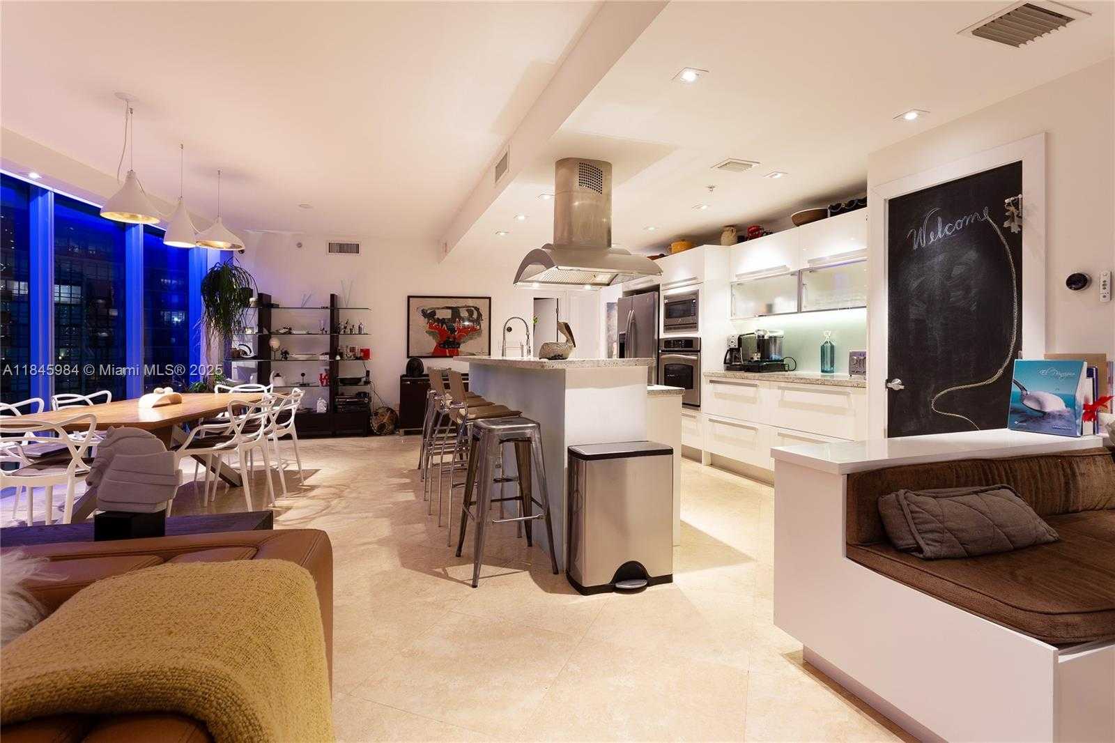 Small Image of 601 NORTH EAST 36TH ST #1412, Miami Number 23