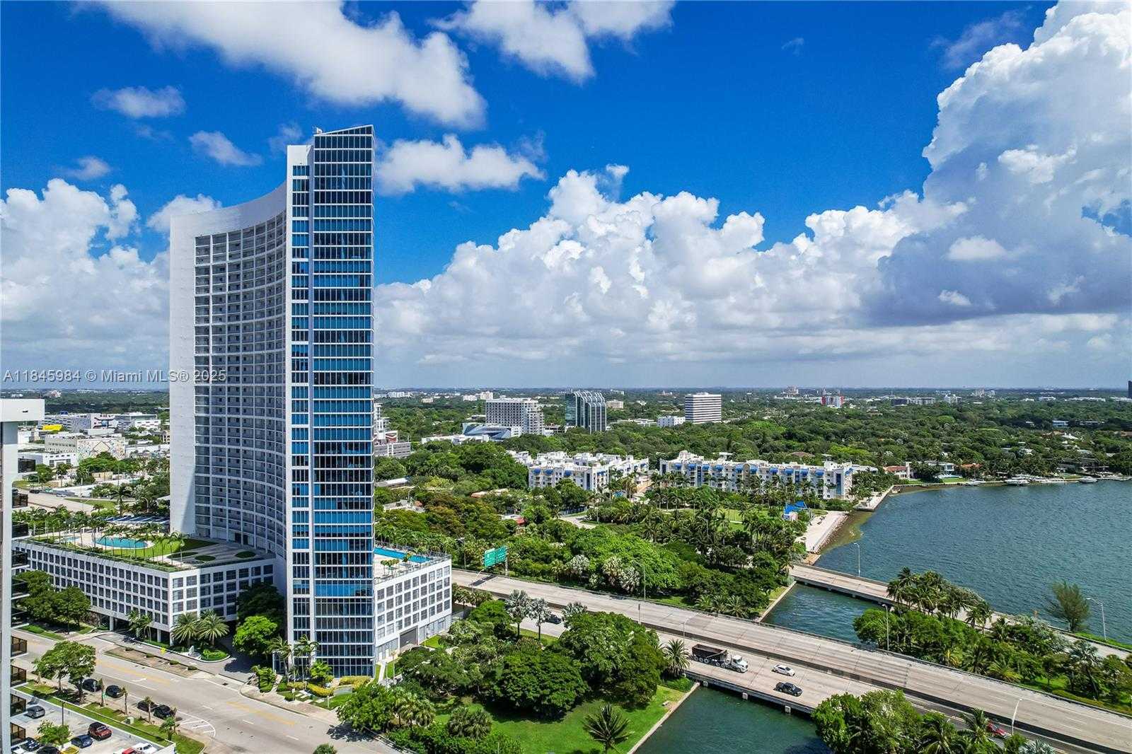 Small Image of 601 NORTH EAST 36TH ST #1412, Miami Number 41