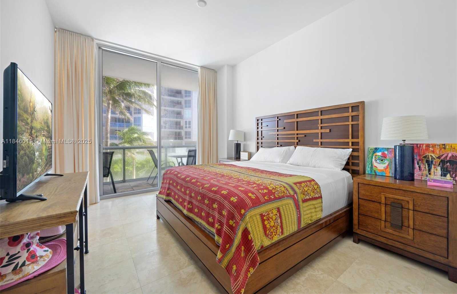 Small Image of 6799 SOUTH COLLINS AVE #109, Miami Beach Number 14