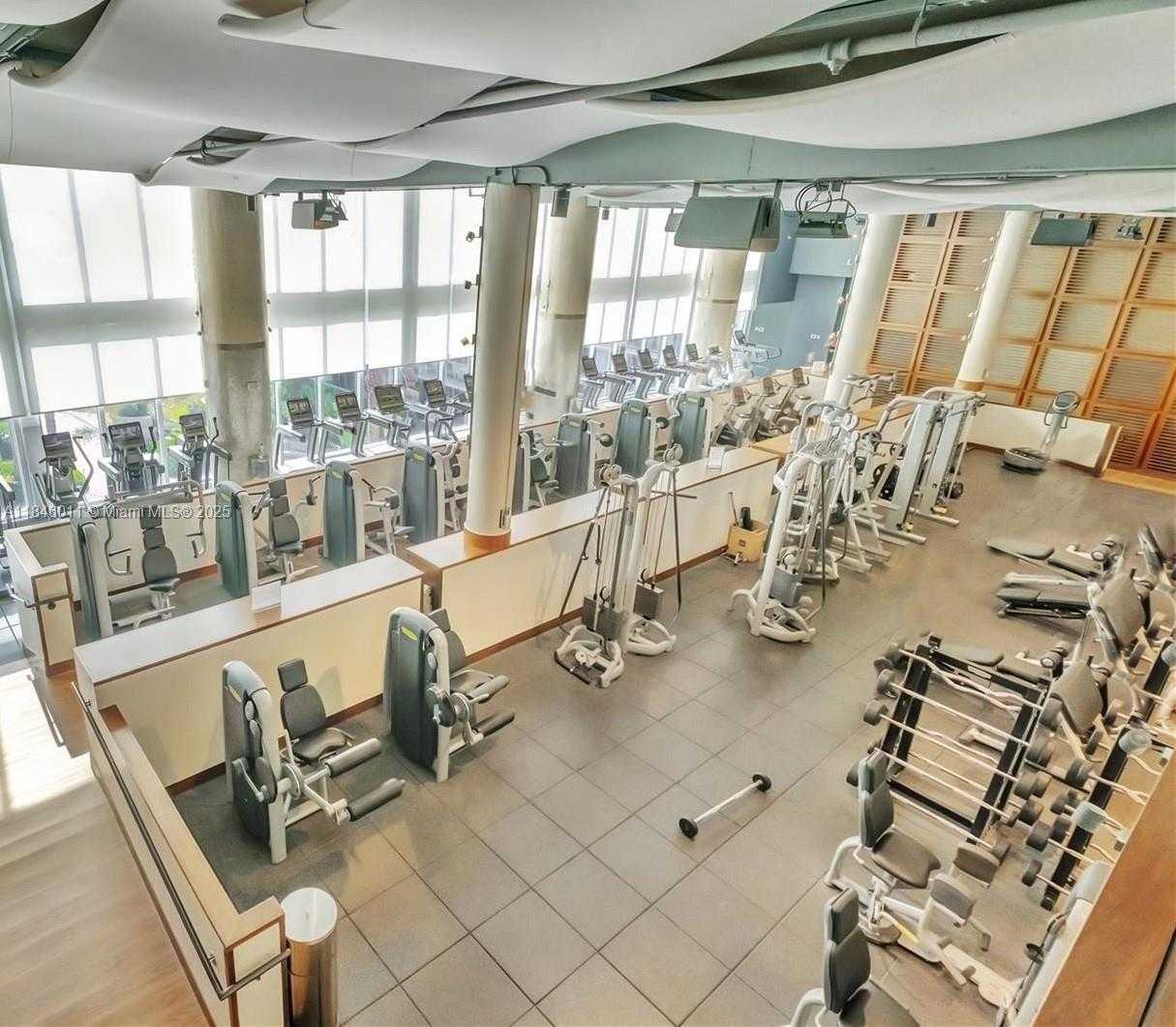 Small Image of 6799 SOUTH COLLINS AVE #109, Miami Beach Number 28